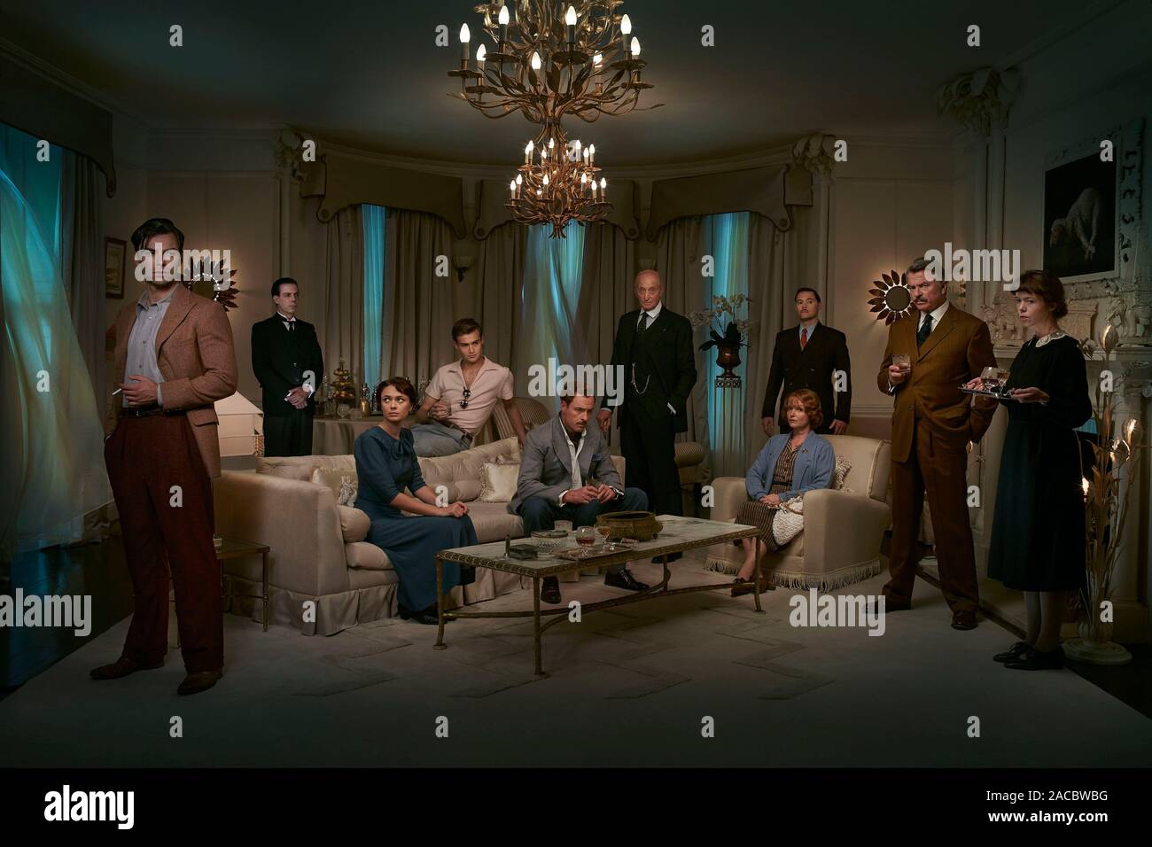 CHARLES DANCE, MIRANDA RICHARDSON, SAM NEILL, NOAH TAYLOR, TOBY STEPHENS, DOUGLAS BOOTH, AIDAN TURNER, ANNA MAXWELL MARTIN, BURN GORMAN and MAEVE DERMODY in AND THEN THERE WERE NONE (2015), directed by CRAIG VIVEIROS. Credit: MAMMOTH SCREEN / Album Stock Photo