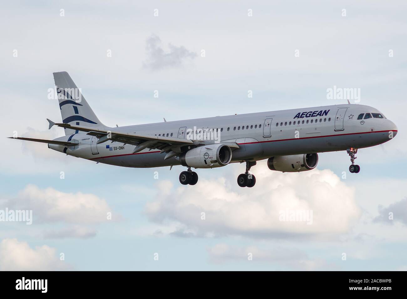 SX-DNH, 23 September 2019, Airbus A321-231-3546 landing at Paris Charles de Gaulle at the end of Aegean Airlines flight A3612 coming from Athens Stock Photo