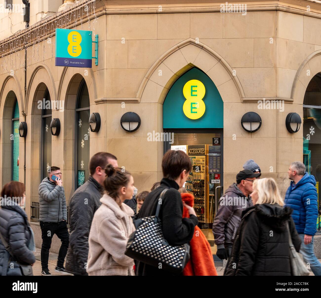 Ee phone shop hires stock photography and images Alamy