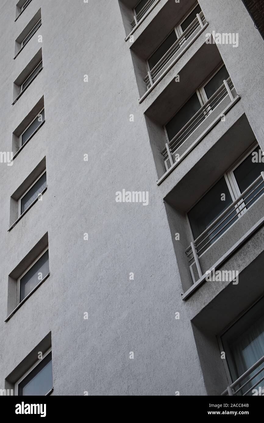 Modern Block Flats High Resolution Stock Photography and Images - Alamy