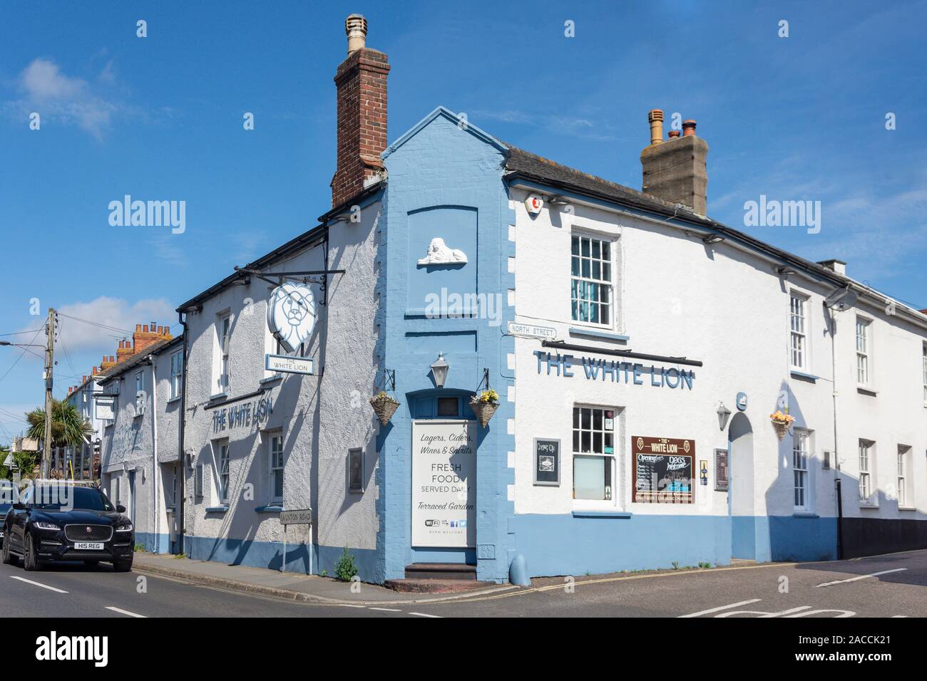 The White Lion Inn, North Street, Braunton, Devon, England, United Kingdom Stock Photo