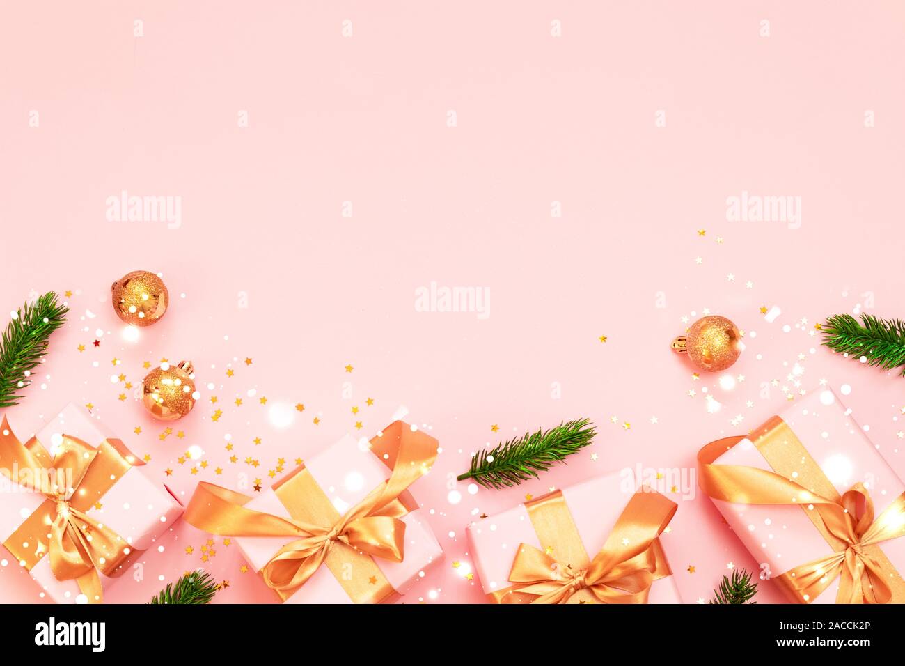 Merry christmas and Happy New Year greeting card with paper gift box ...