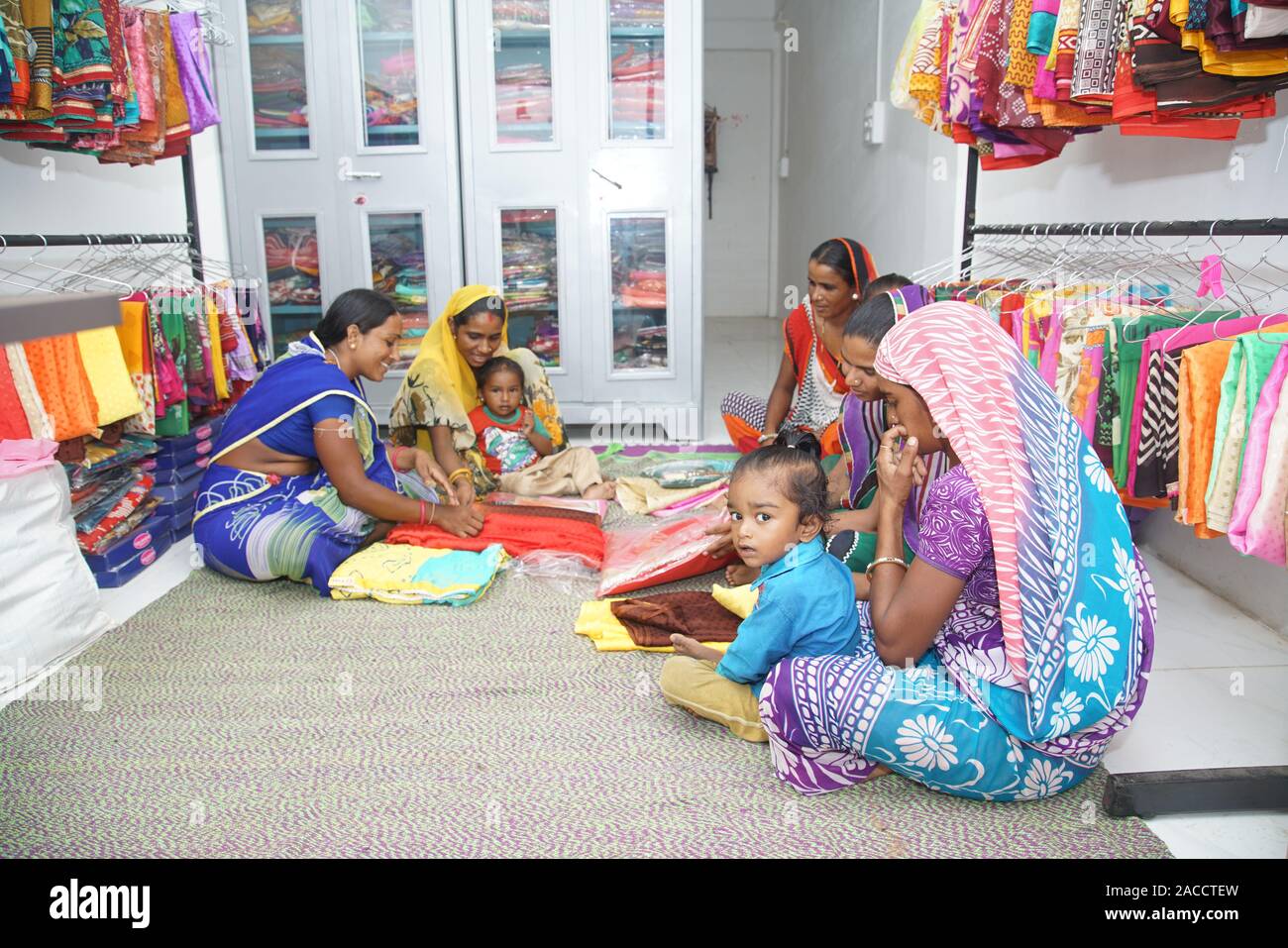 Purva Disha Foundation (@purvadishafoundation) • Instagram photos and videos, image size:1300x957