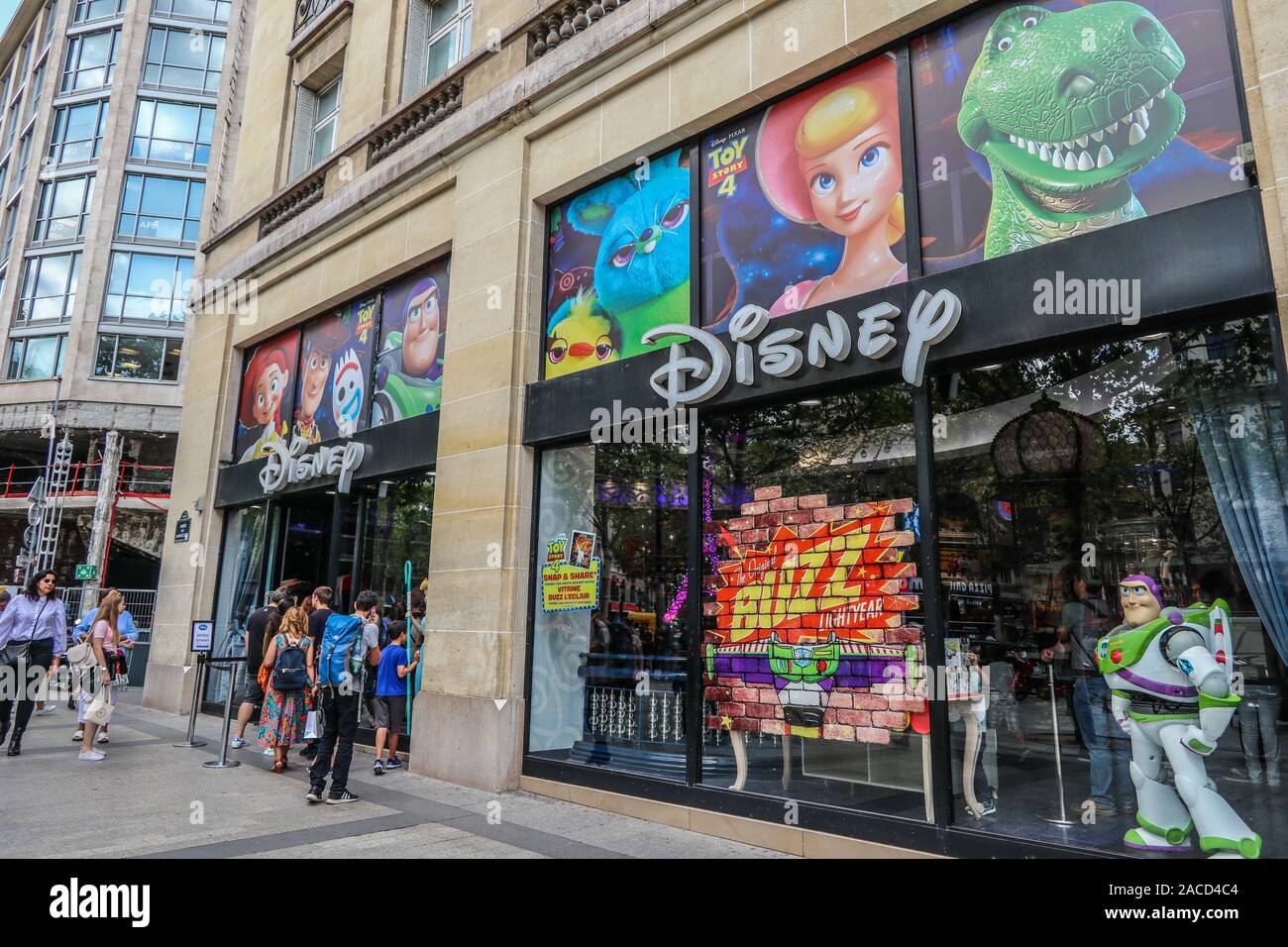 Disney Store In Paris France Europe Stock Photo Alamy
