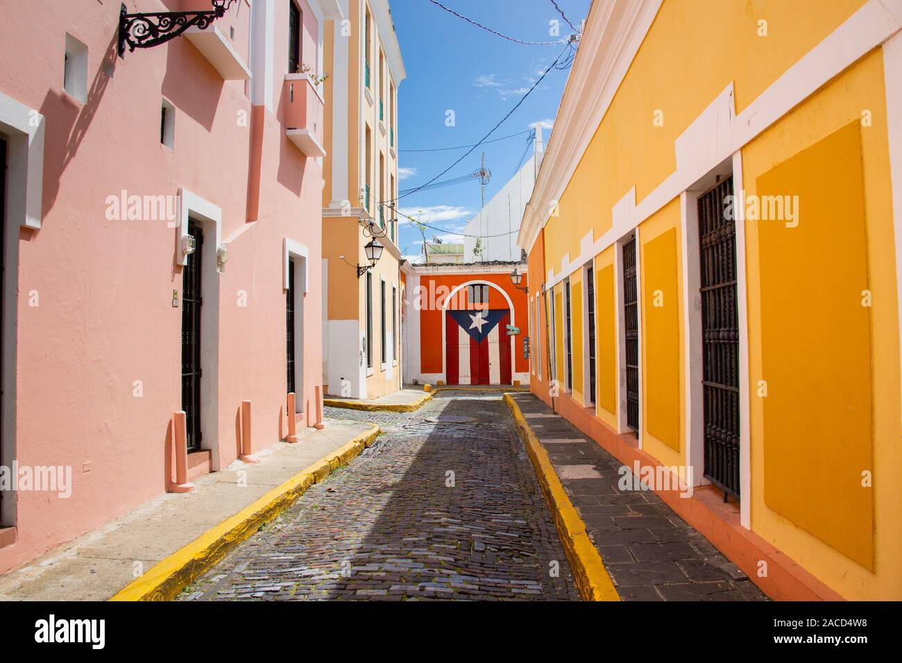 Narrow Street In San Juan Puerto Rico Stock Photo Alamy