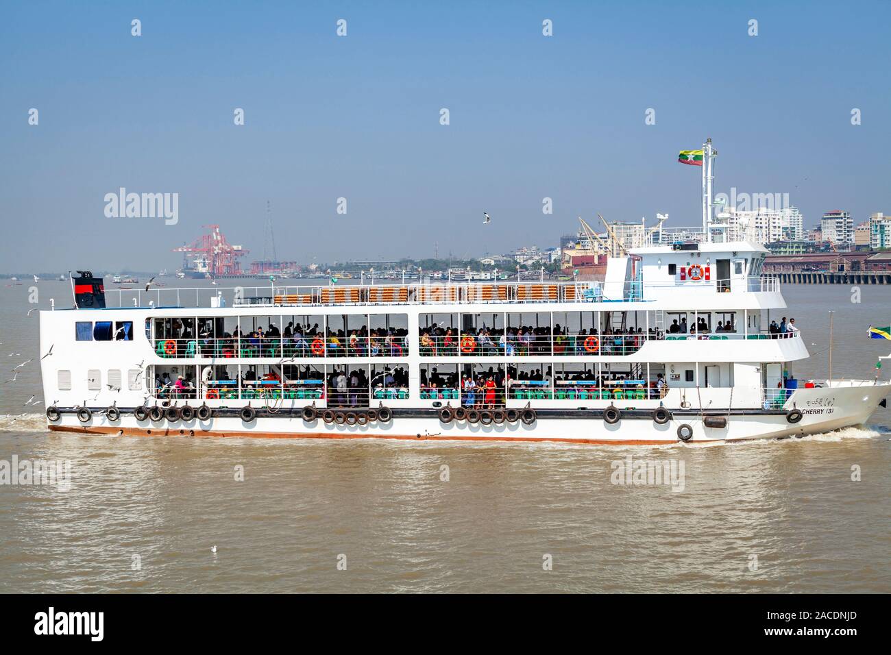 The Yangon To Dalah (Dala) Ferry, Yangon, Myanmar. Stock Photo