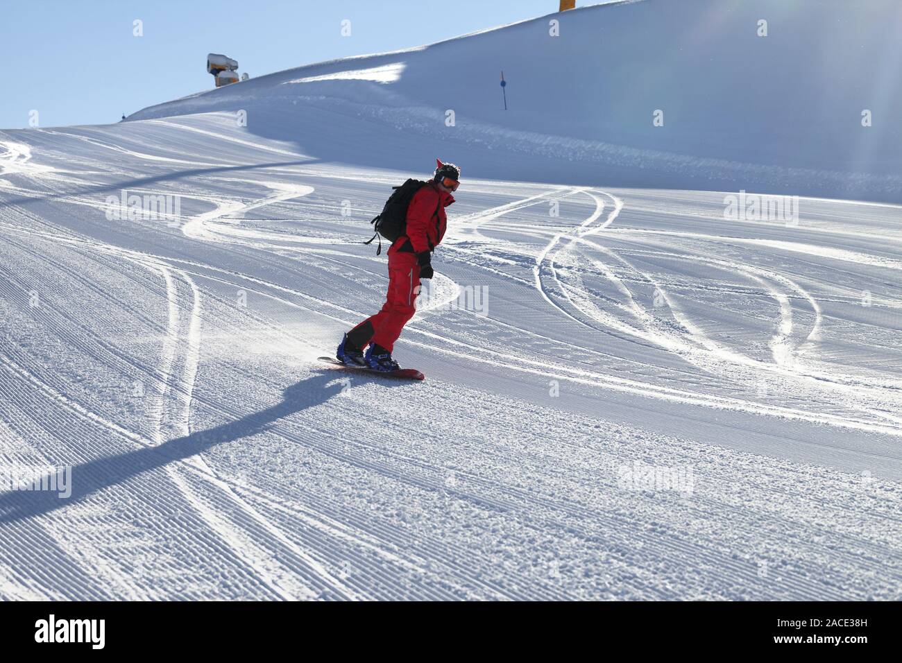 Downhill ski machine shop