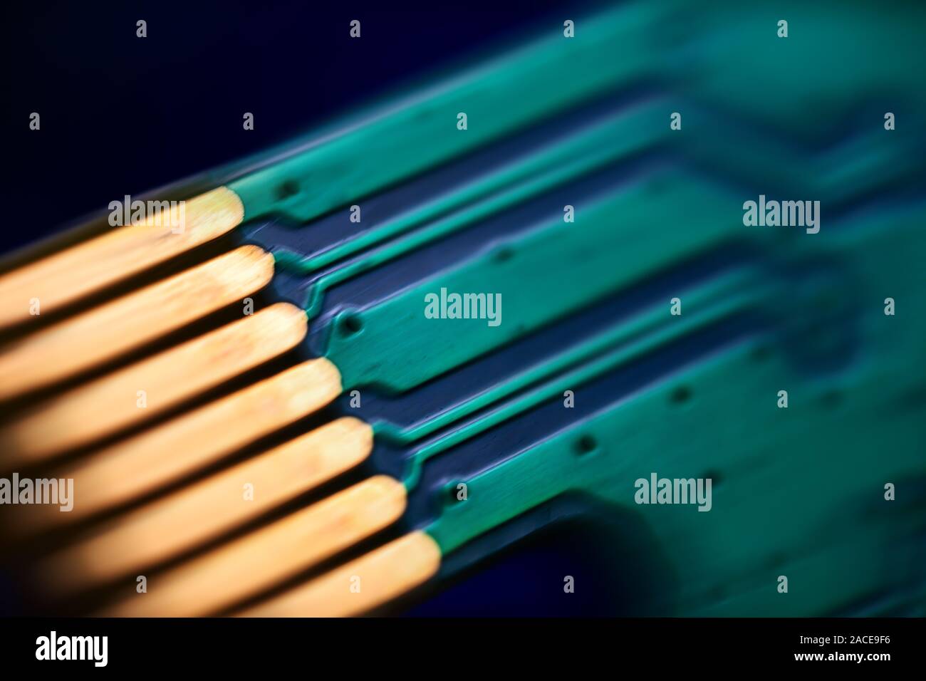 Gold circuit board hi-res stock photography and images - Alamy