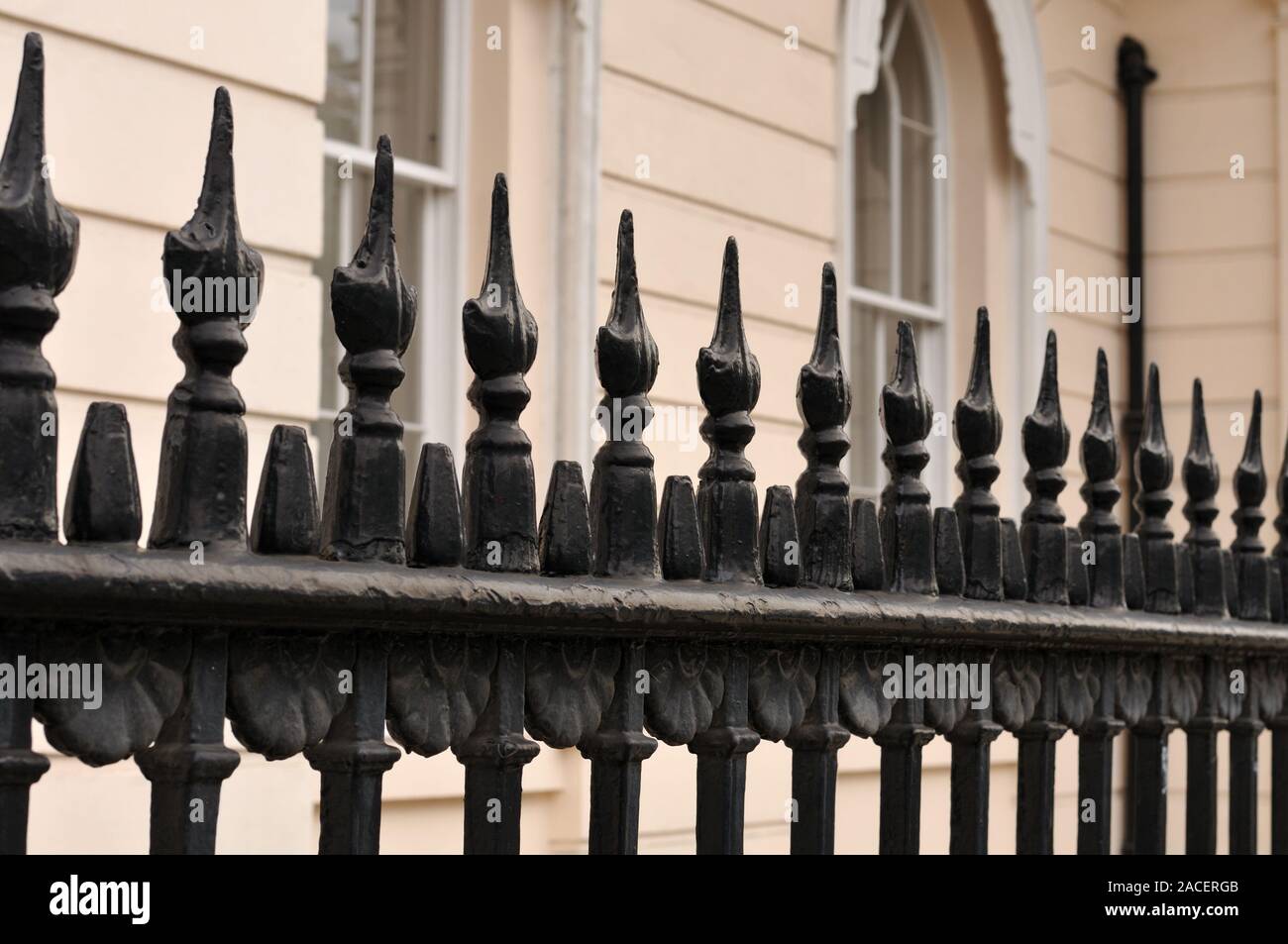 Spiked railing hi-res stock photography and images - Alamy