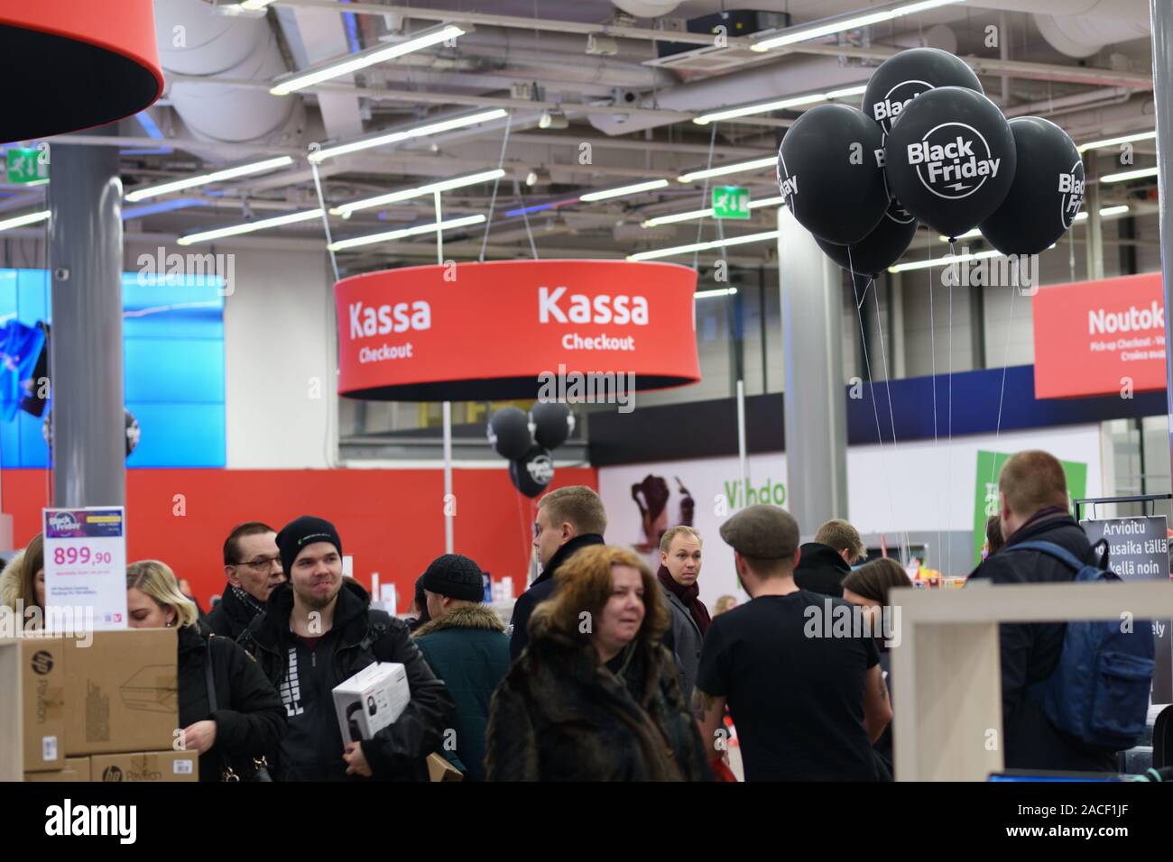 Black Friday Line High Resolution Stock Photography And Images Alamy