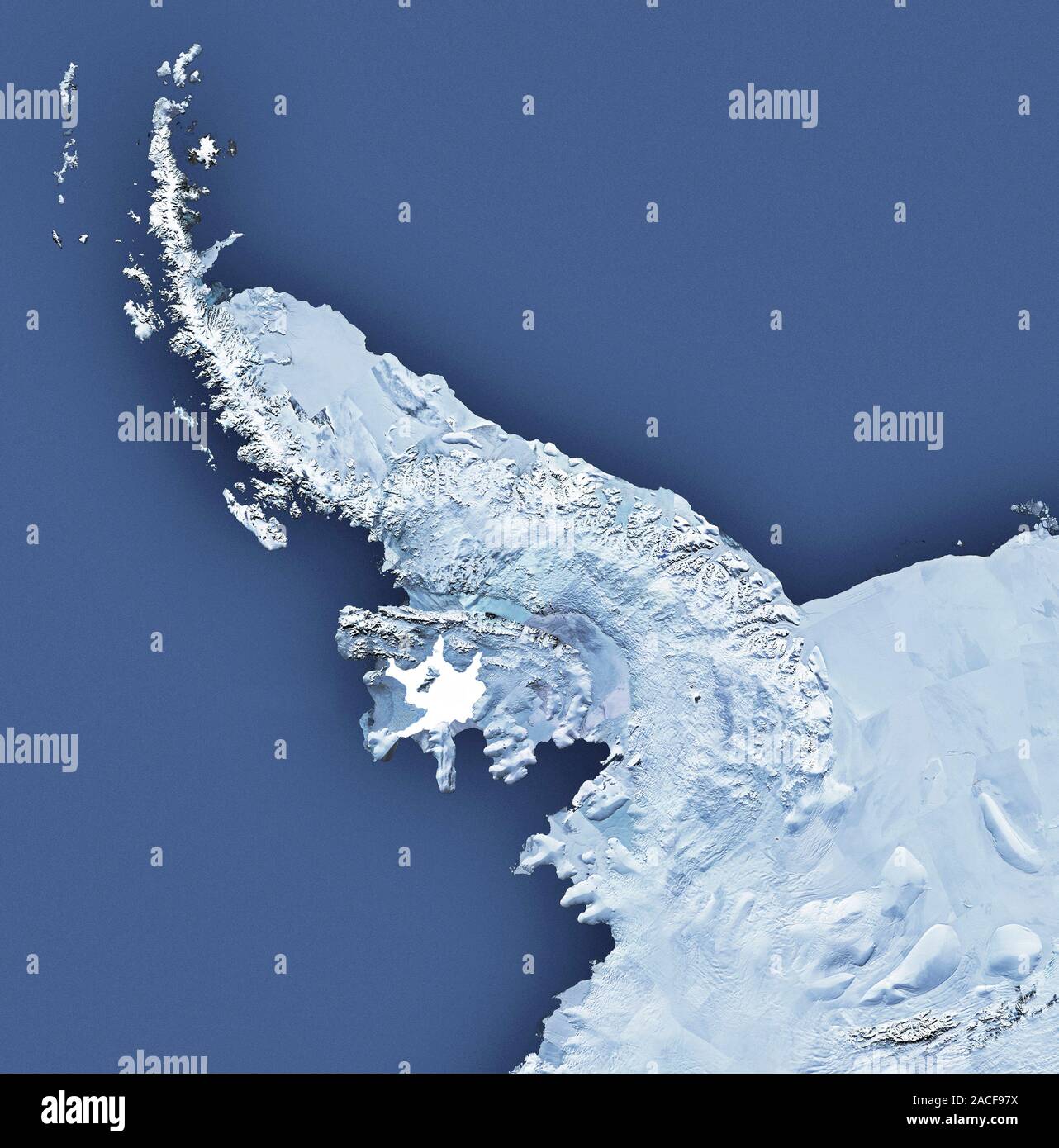 Антарктический полуостров на востоке. Полуостров Файлдс Антарктика. Шельфовый ледник Мак-мёрдо. Шельфовые ледники Антарктиды антарктический полуостров. Антарктический полуостров из космоса.