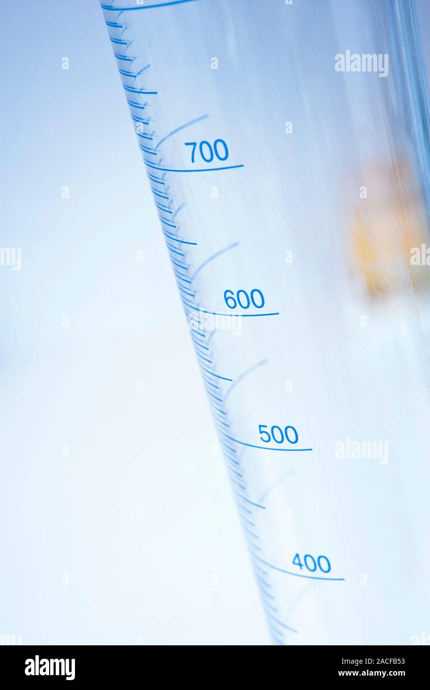 Laboratory measuring cylinder Stock Photo Alamy