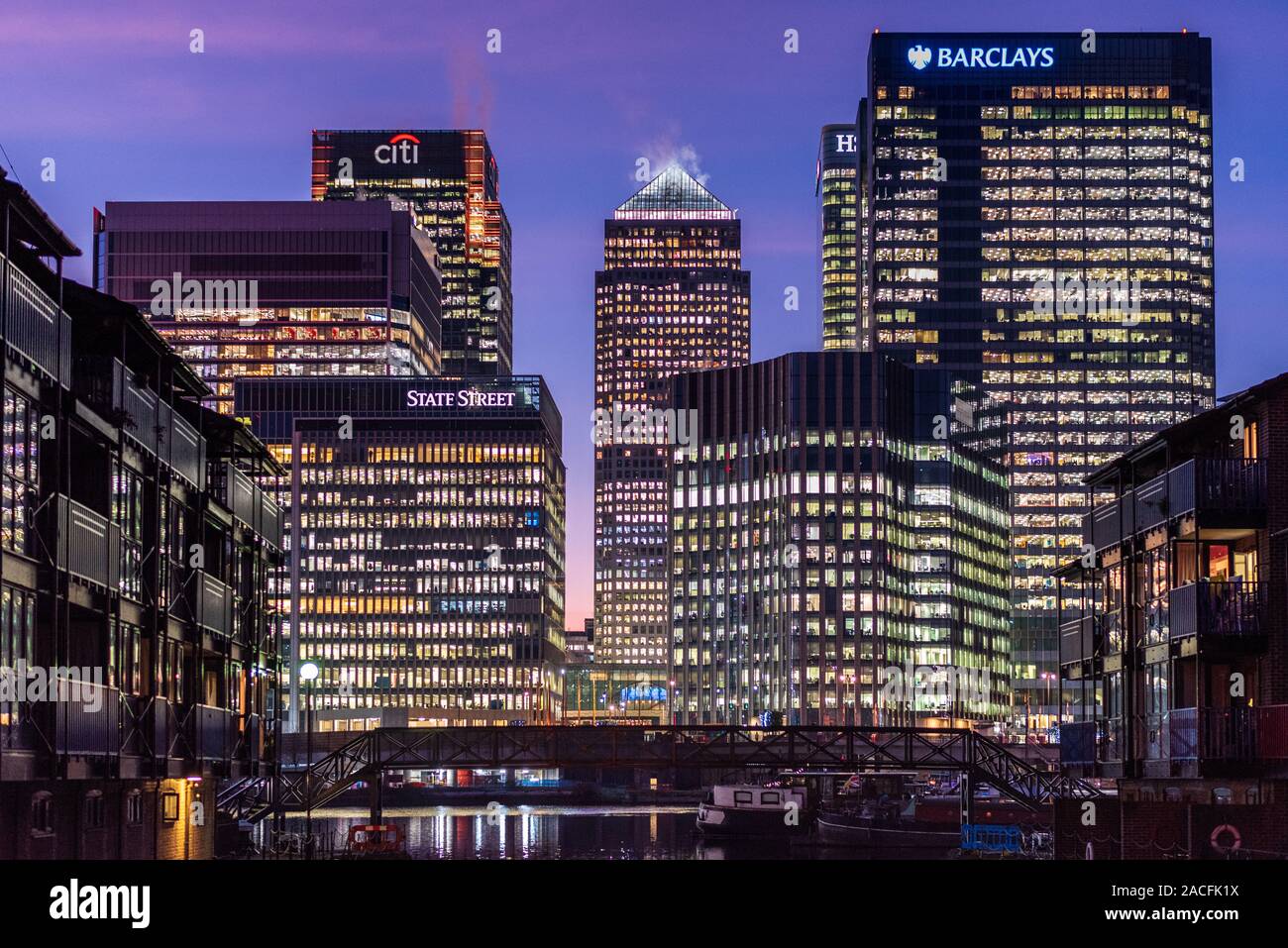 London Banks, Canary Wharf Banks at dusk - Barclays, HSBC, State Street, CitiBank Citigroup Stock Photo