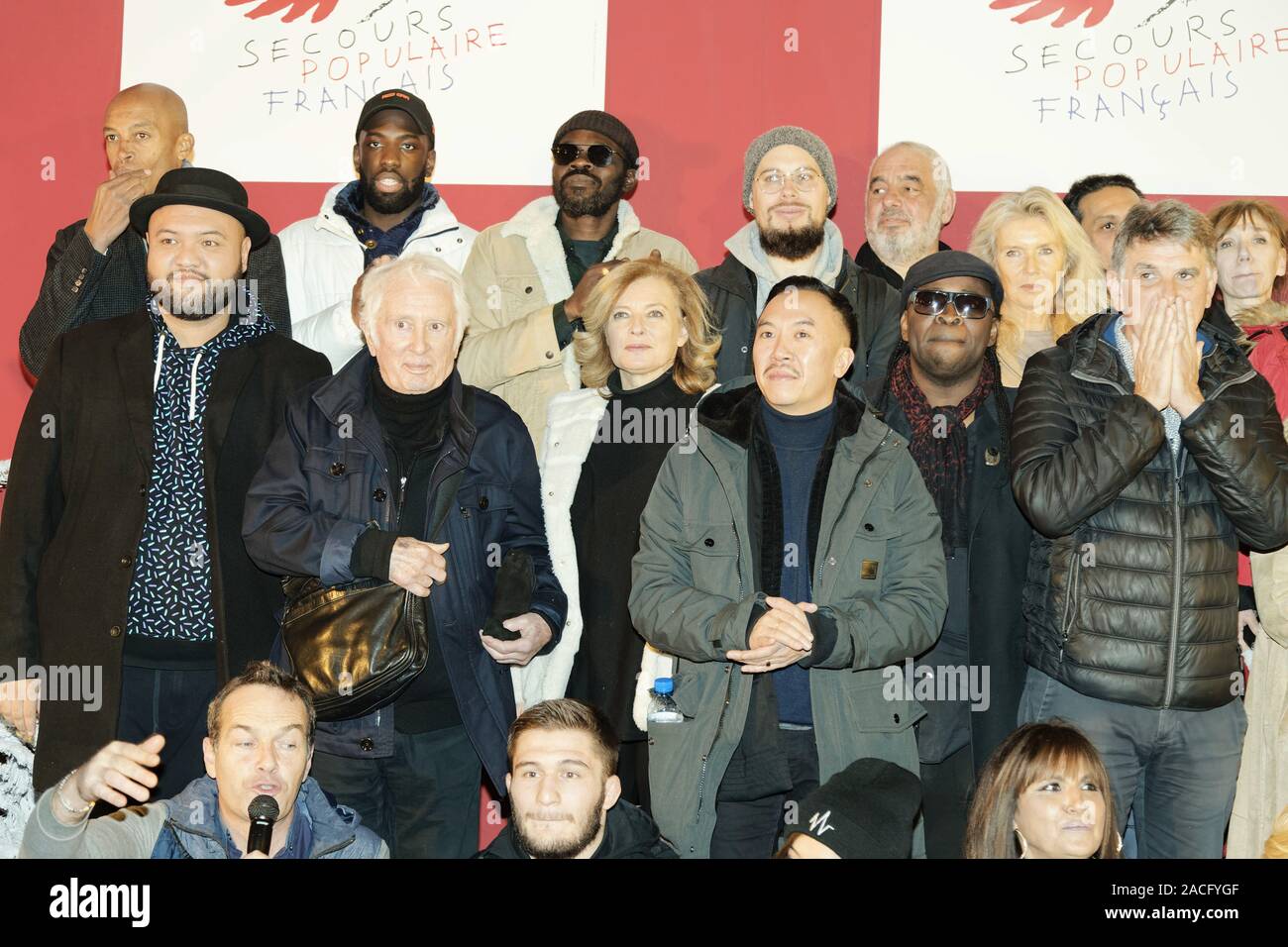 Paris, France. 20th Nov, 2019. General view of the launch of the Pères Noël verts campaign by Le Secours Populaire Français on November 20, 2019 Stock Photo