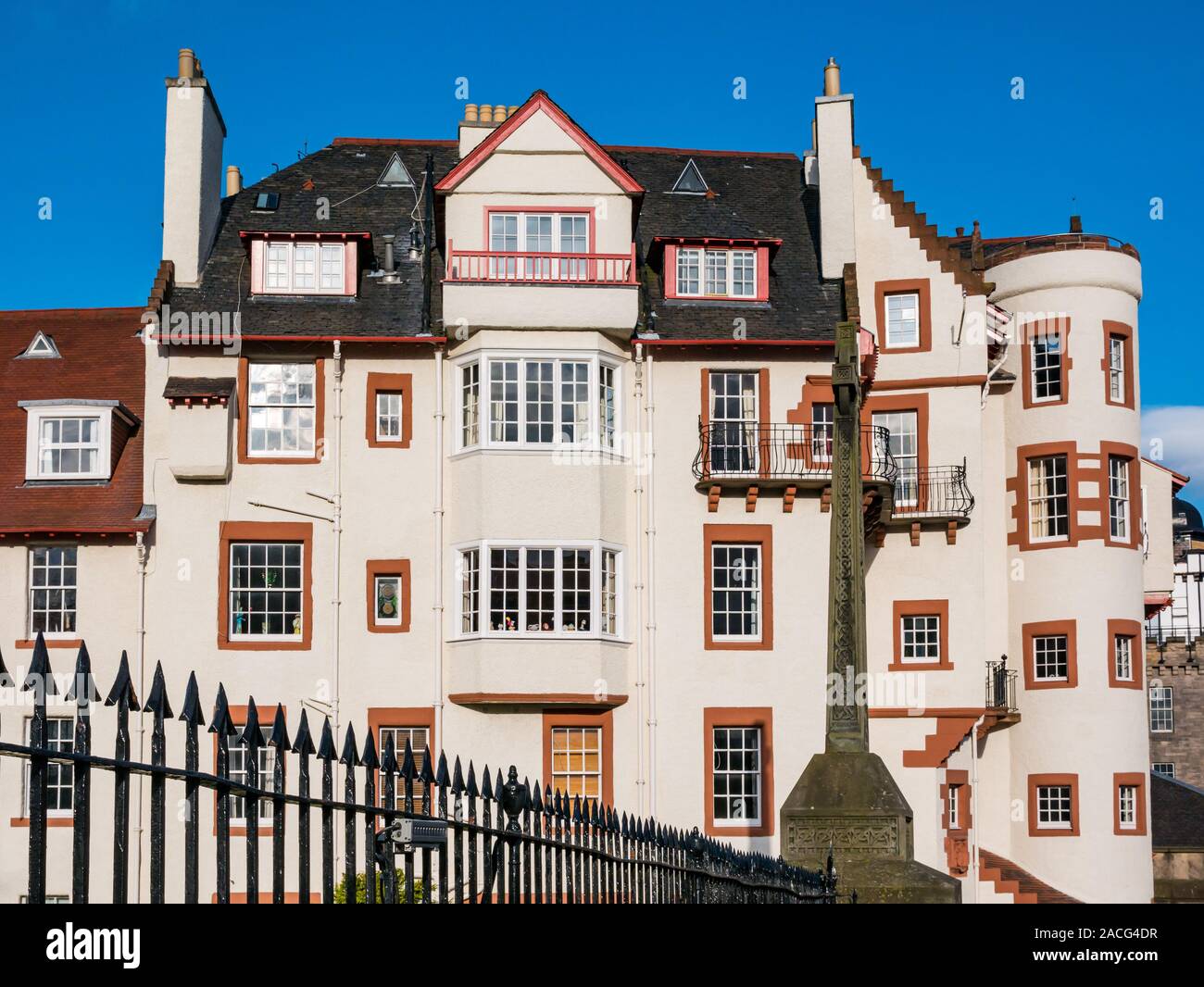 Ramsey Gardens flats, Royal Mile, Edinburgh, Scotland, UK Stock Photo