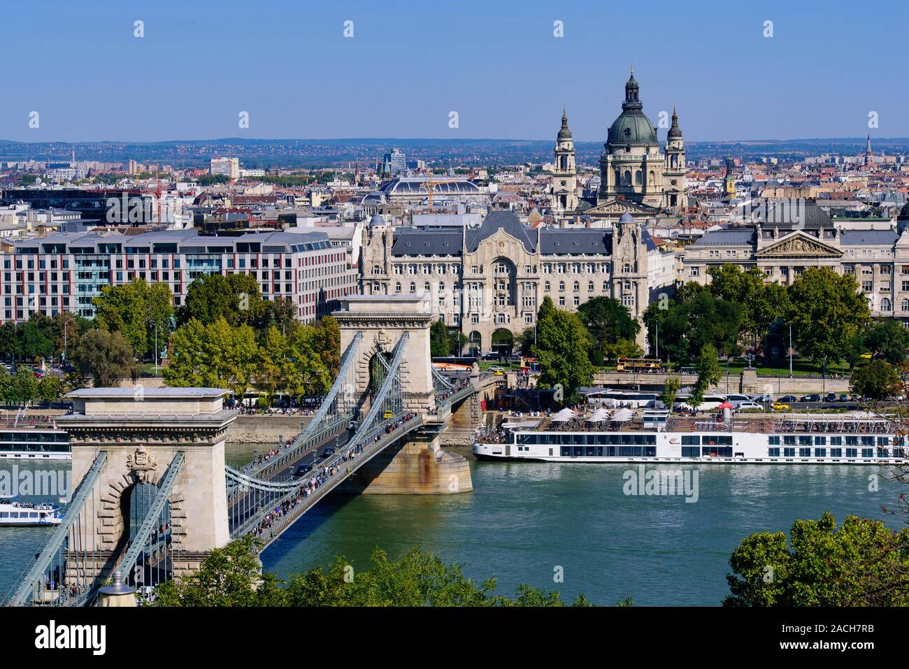 Aerial view of Széchenyi Chain Bridge across the River Danube connecting Buda and Pest, Budapest, Hungary Stock Photo