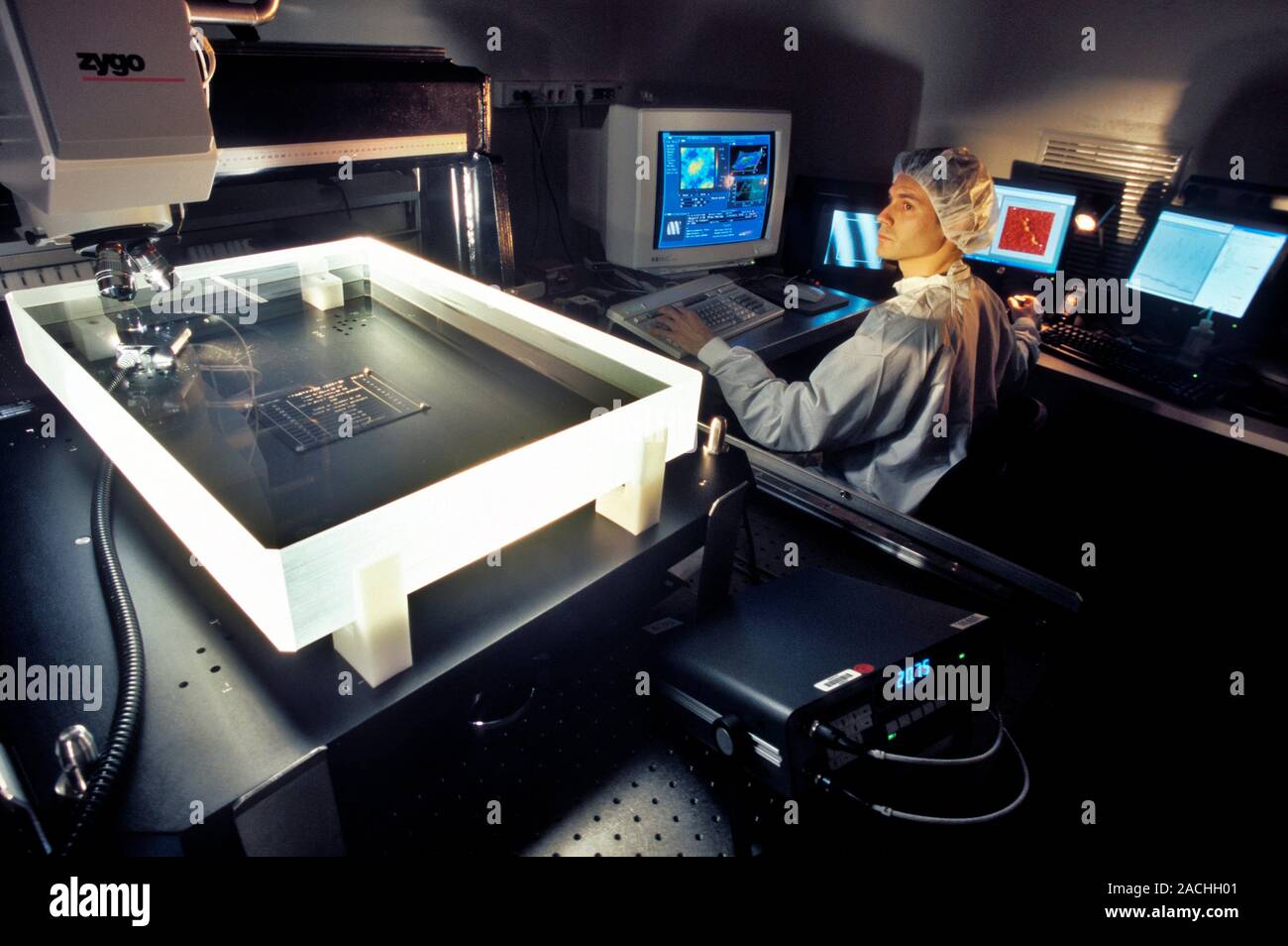 Laser Megajoule optics measurements. Engineer in a metrology laboratory
