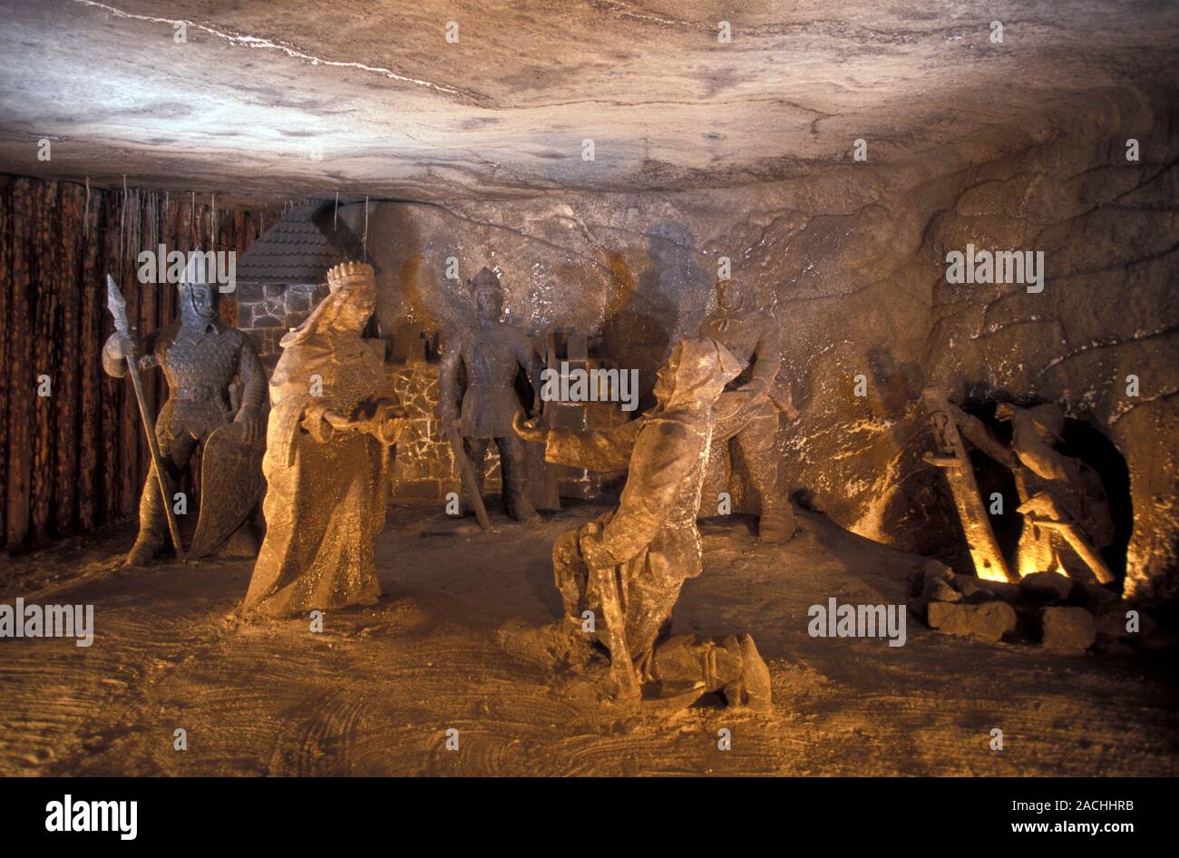 Saint Kinga legend, Wieliczka Salt Mine. Salt sculptures of Princess ...