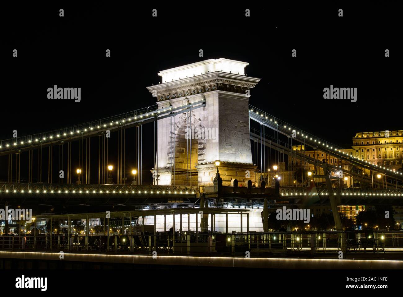 Night view of Széchenyi Chain Bridge across the River Danube connecting Buda and Pest, Budapest, Hungary Stock Photo