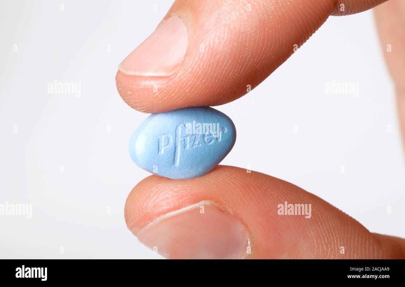 Таблетки заметила. VGR 100 таблетка. Дженерики виагра dapoxetine. Синяя таблетка. Виагра синие таблетки.