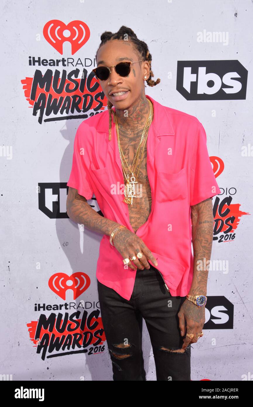 LOS ANGELES, CA. April 3, 2016. Recording artist/actor Wiz Khalifa at the  iHeartRadio Music Awards 2016 at The Forum. © 2016 Paul Smith /  Featureflash Stock Photo - Alamy