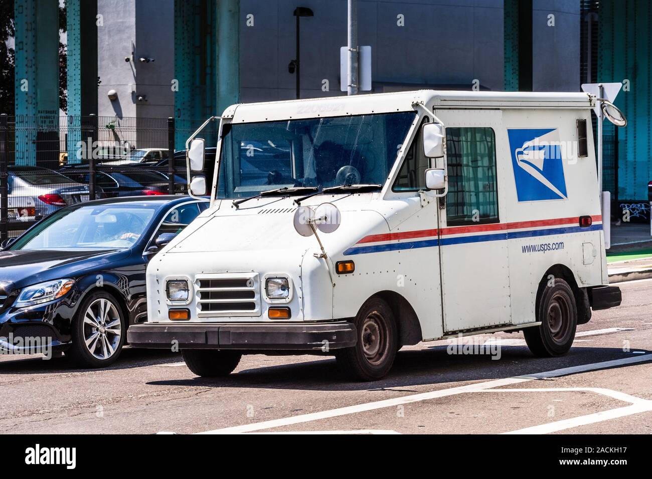 Usps vehicle hires stock photography and images Alamy