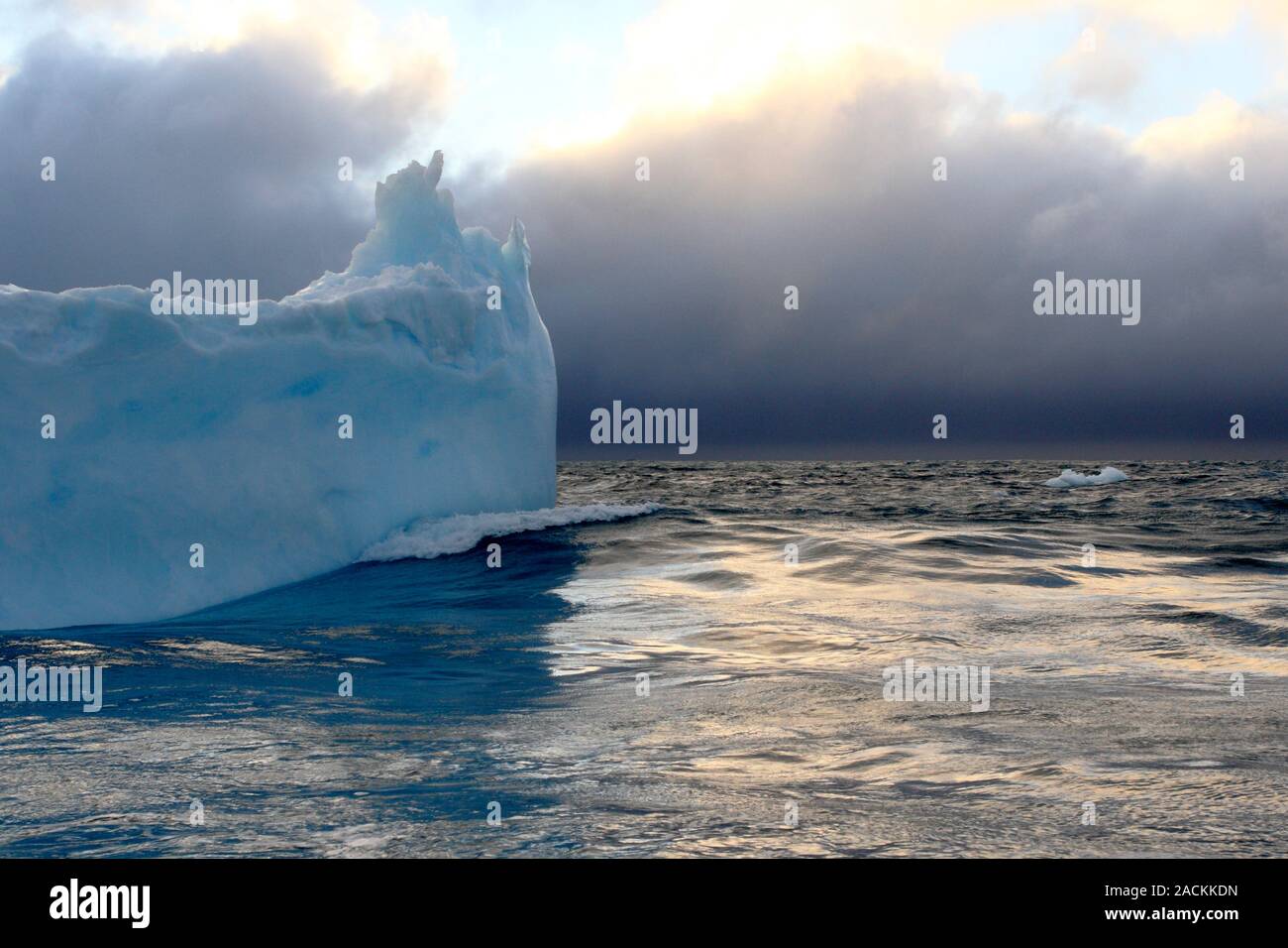 antarctic-iceberg-icebergs-form-as-ice-cleaves-from-glaciers-and-ice