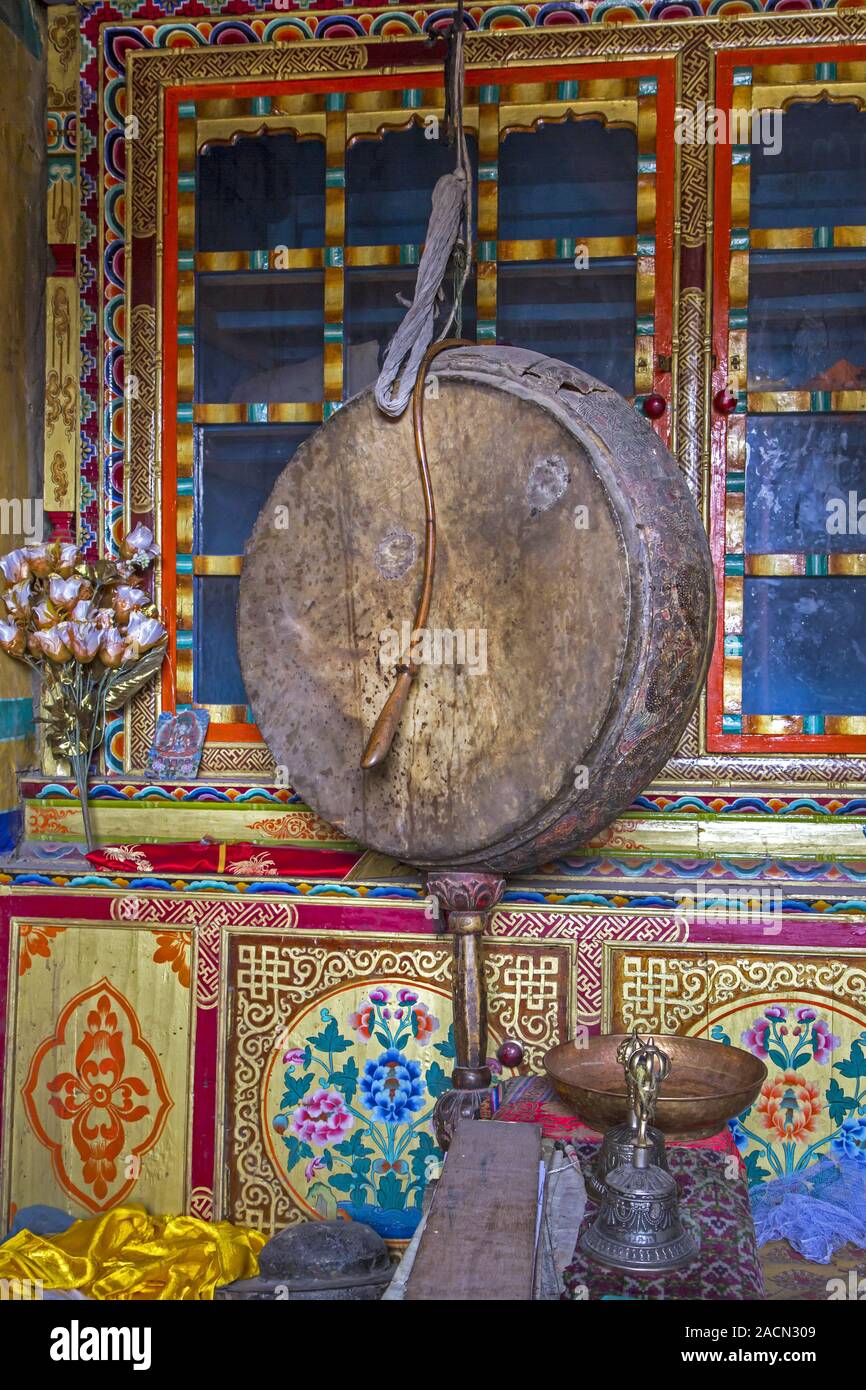 Prayer drum in a Buddhist temple, Ladakh Stock Photo Alamy