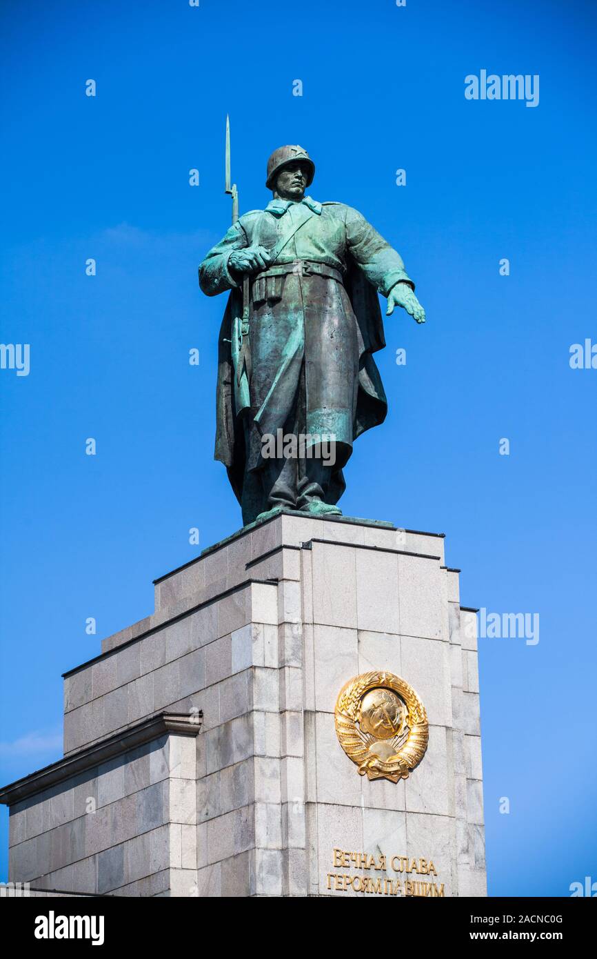 Sovjet Sovjet War Memorial Stock Photo - Alamy