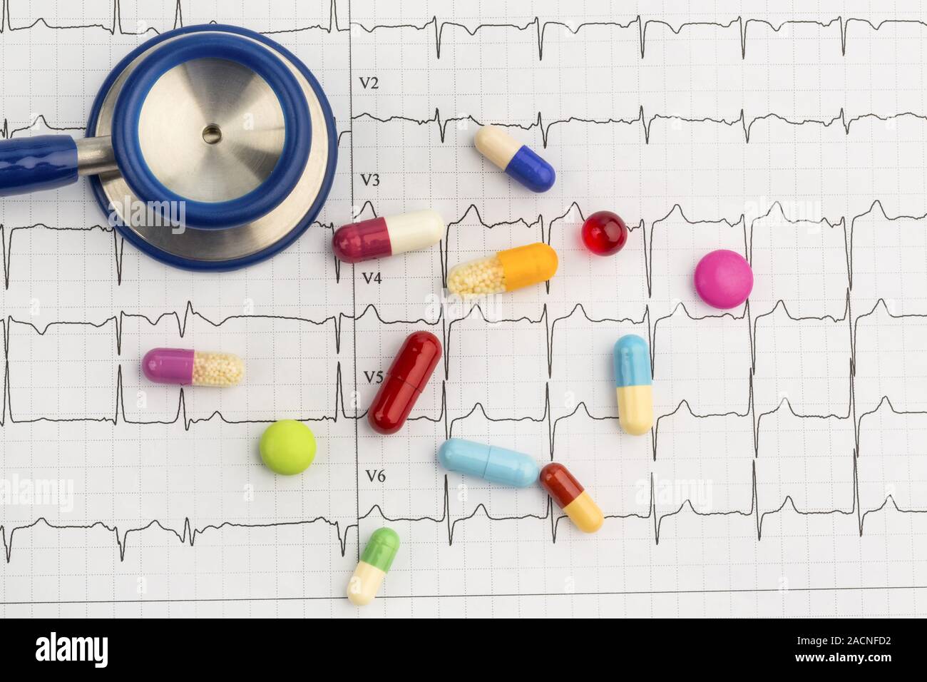 Stethoscope and tablets on an ECG Stock Photo - Alamy