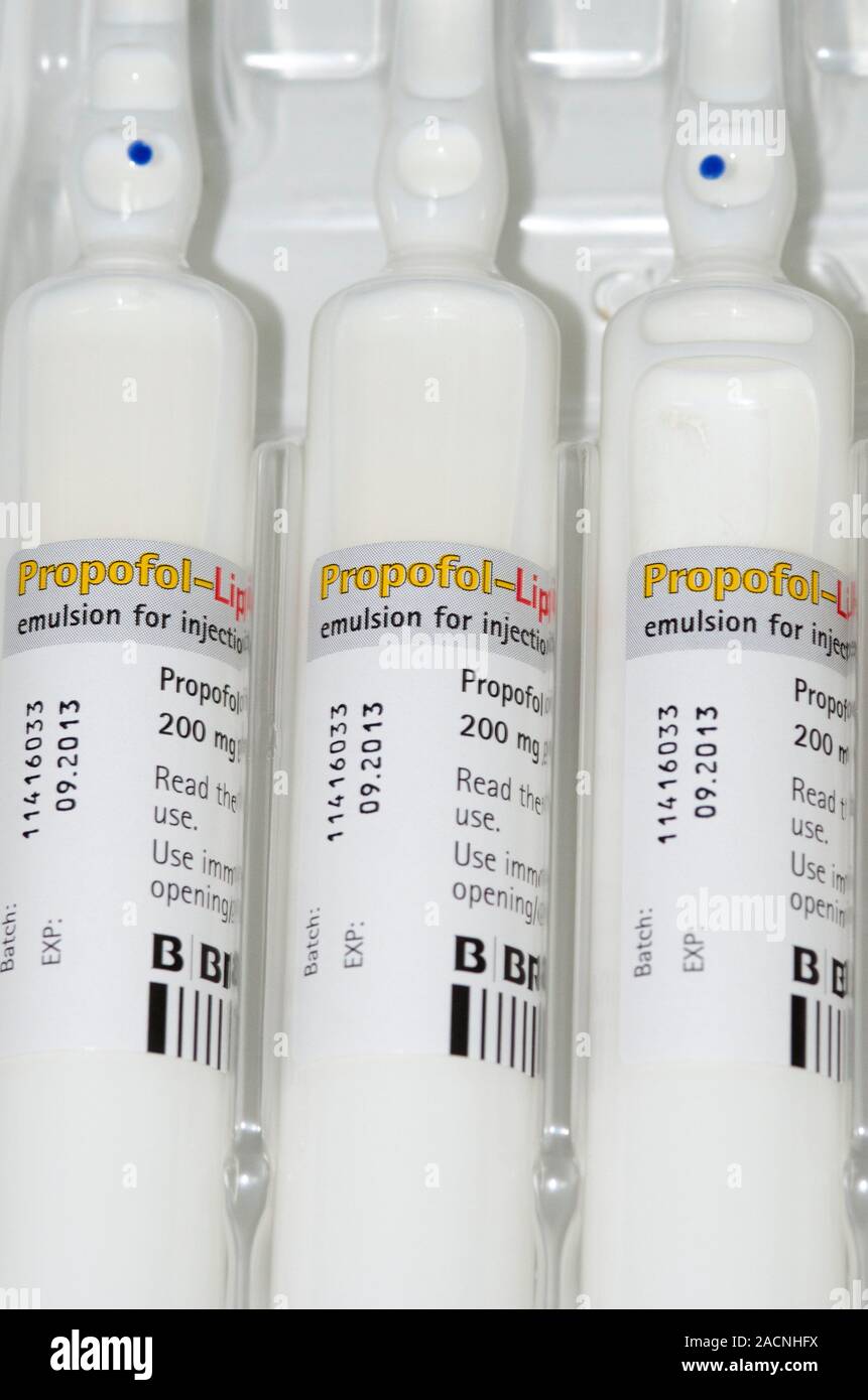 Propofol surgical anaesthesia drug. Syringes filled with propofol, ready for use in an operating theatre. Propofol is a short-acting, intravenously ad Stock Photo