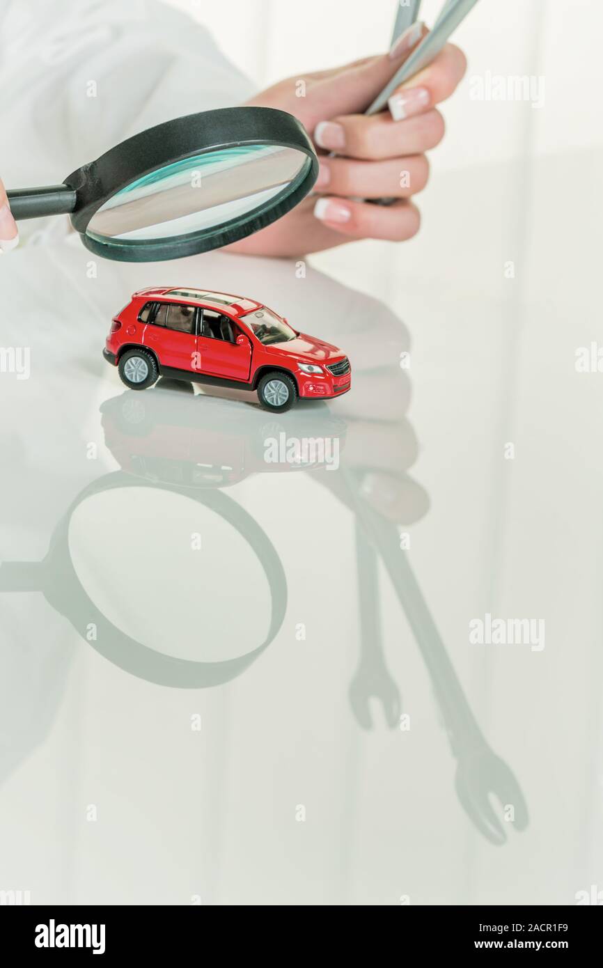 Autoha ndler hi res stock photography and images Alamy
