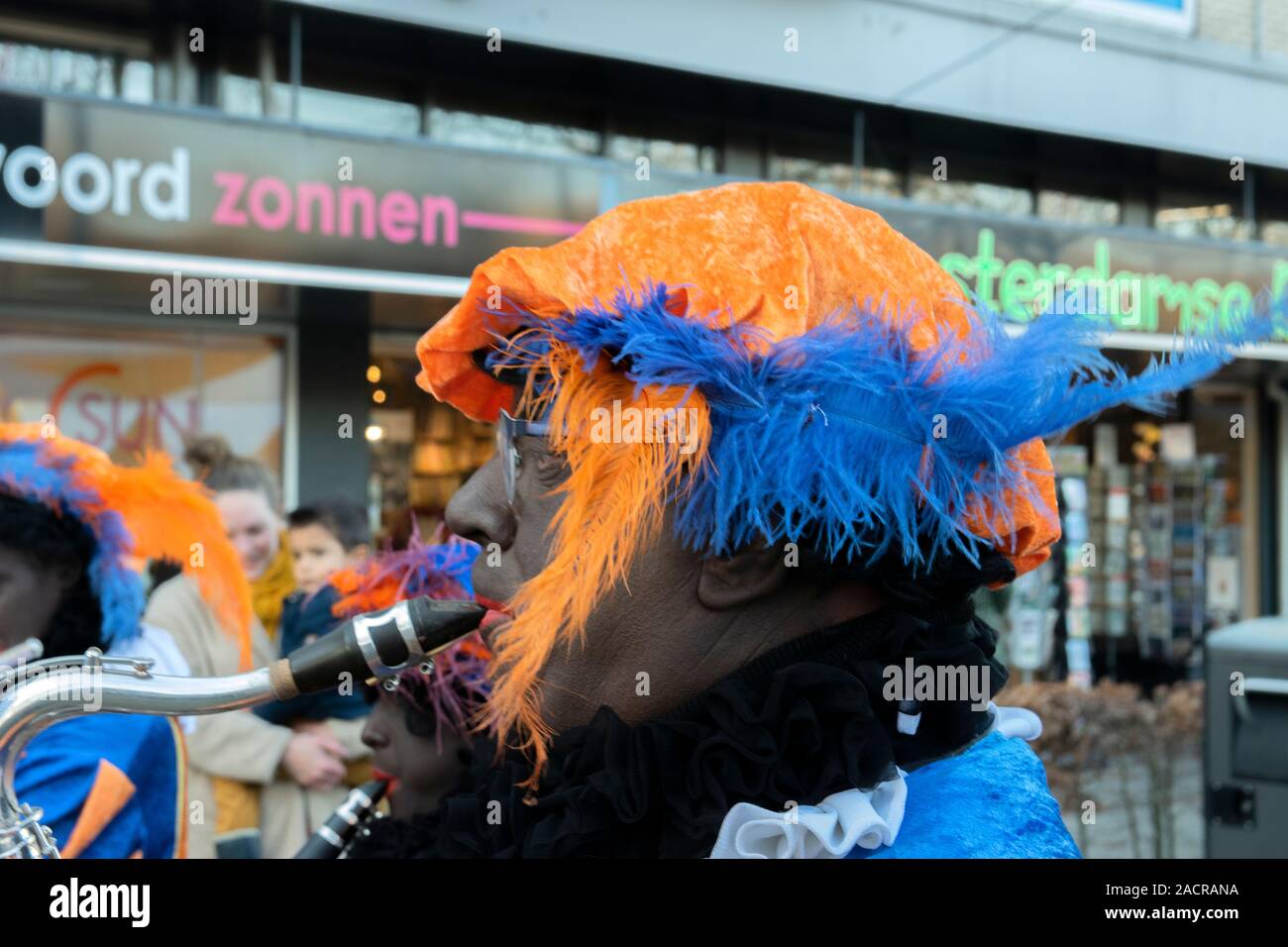 Zwarte Piet Dutch Folklore Hi Res Stock Photography And Images Alamy Zwarte Piet Dutch Folklore Hi Res Stock Photography And Images Alamy
