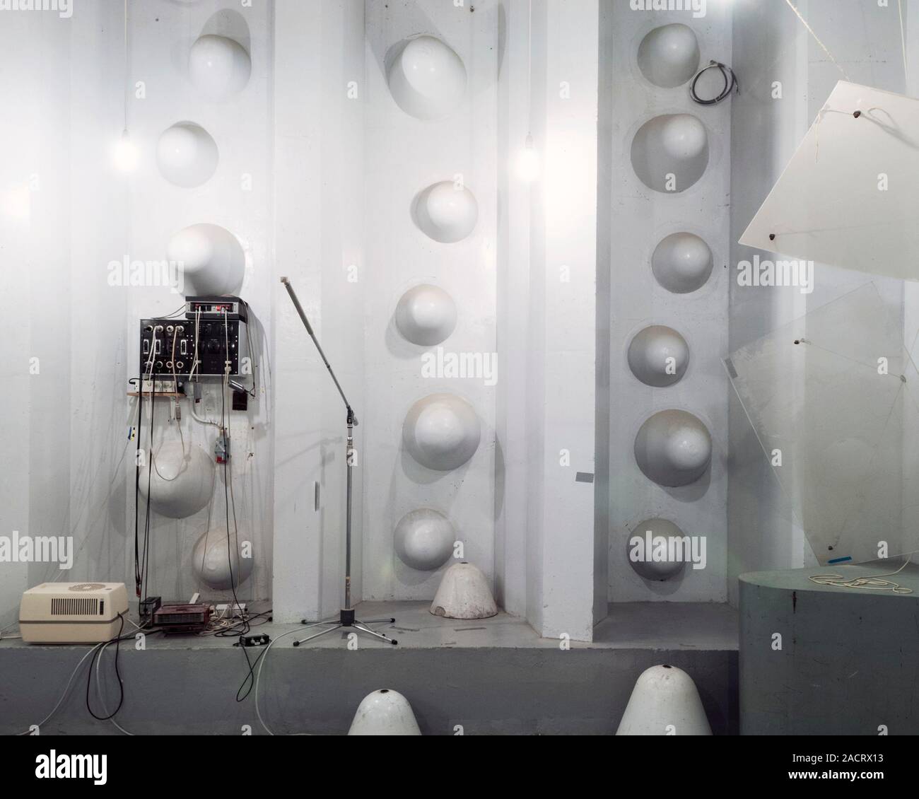 Resonance chamber, acoustics research. The surfaces of this chamber are