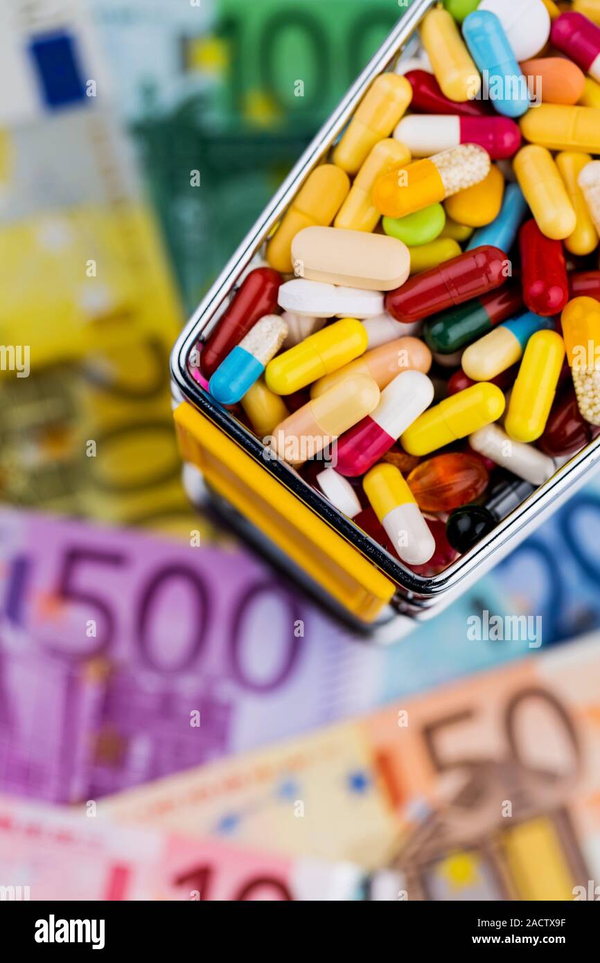 Tablets, Shopping Cart, Euro Notes Stock Photo