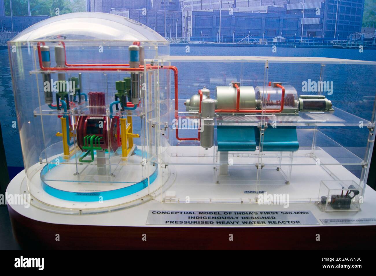 Свечение вавилова черенкова. Свечение вавилова черенкова в реакторе. Вода в реакторе. Уран-тяжеловодный реактор. Ядерный реактор c1w.