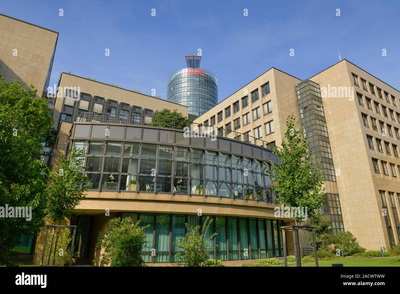 Victoria-Haus, ERGO-Versicherung, Pempelfort, Düsseldorf, Nordrhein-Westfalen, Deutschland Stock Photo