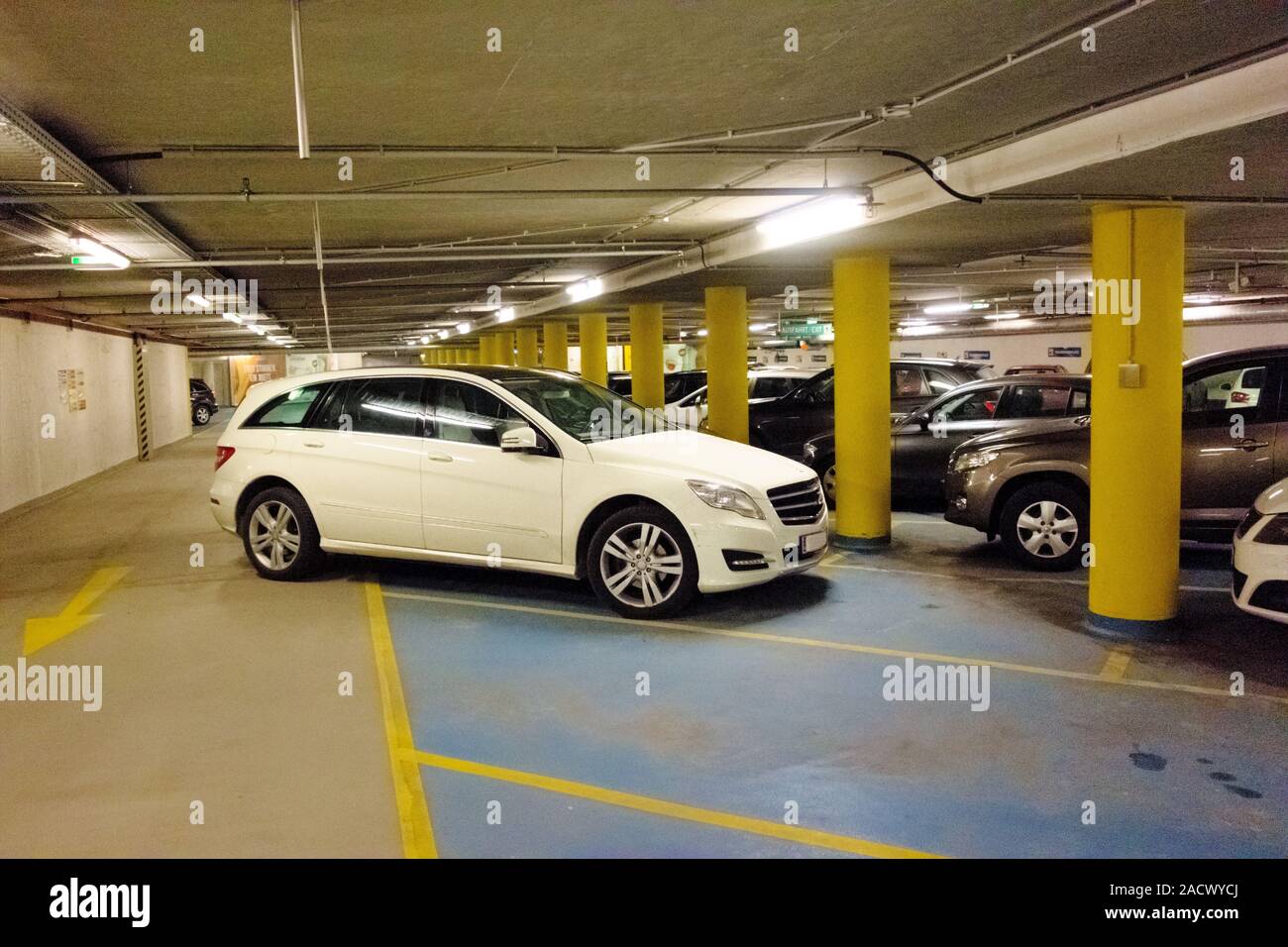 Car badly parked hires stock photography and images Alamy