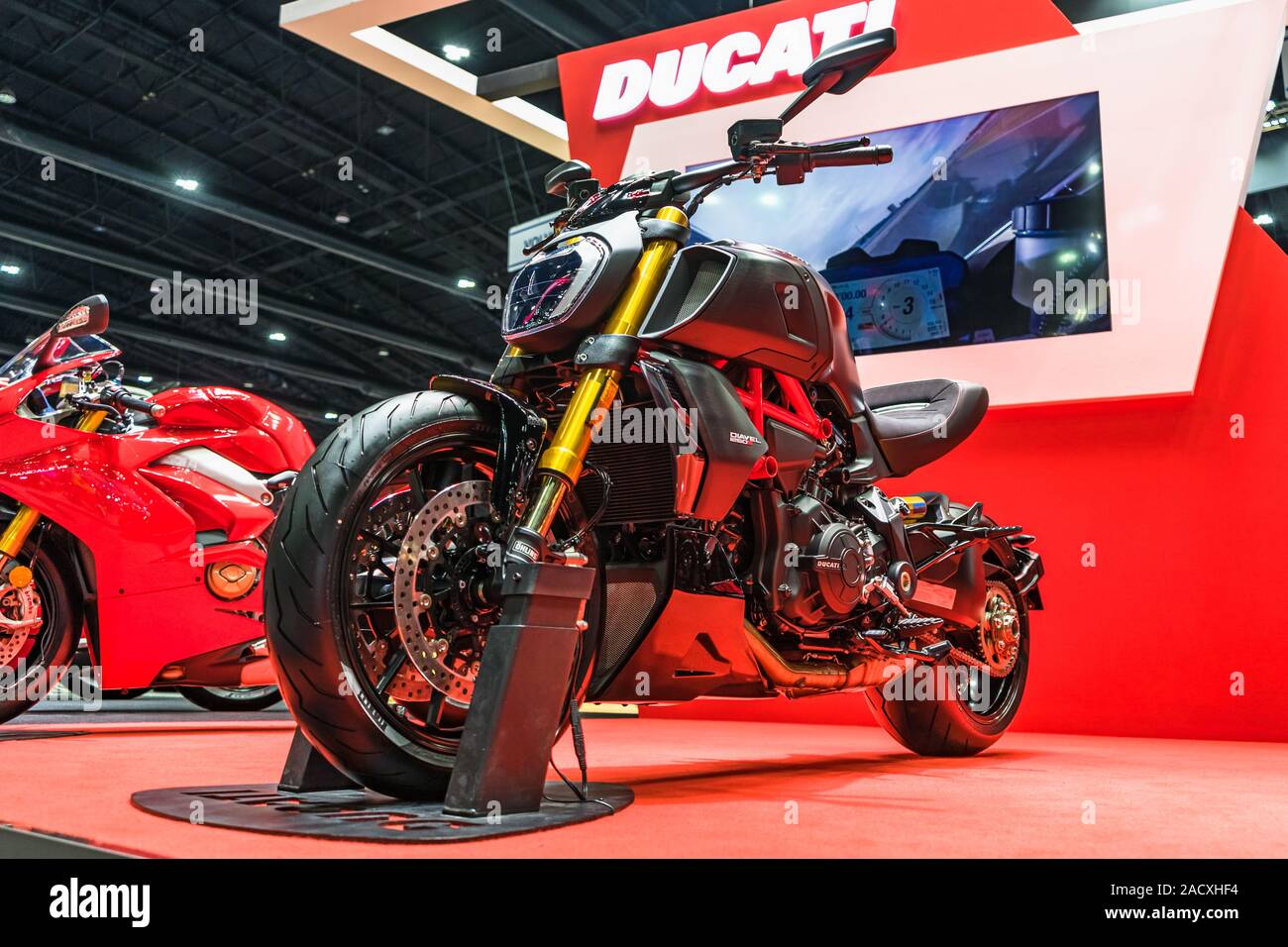 Bangkok, Thailand - Decemebr 3, 2019 : Italian powerhouse motorcycle Ducati diavel 1260S, mixes styling cues from sport bikes, sport nakeds and cruise Stock Photo