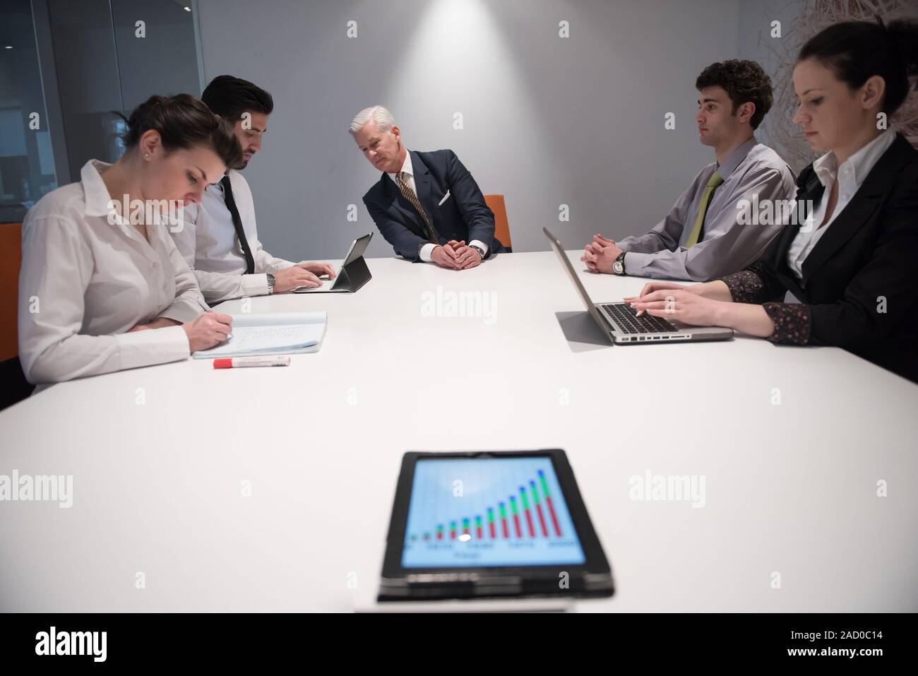 Business people group brainstorming on meeting Stock Photo - Alamy