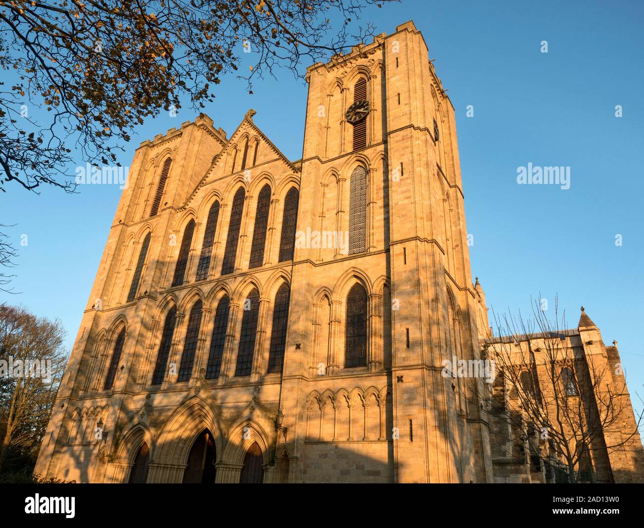 Eng Ripon English heritage cathedral hi-res stock photography and images - Alamy