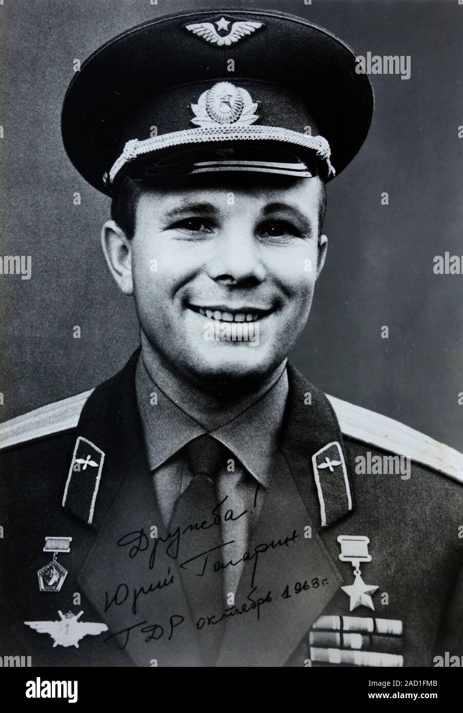 Signed photo of Yuri Gagarin (1934-1968). Gagarin made the first manned