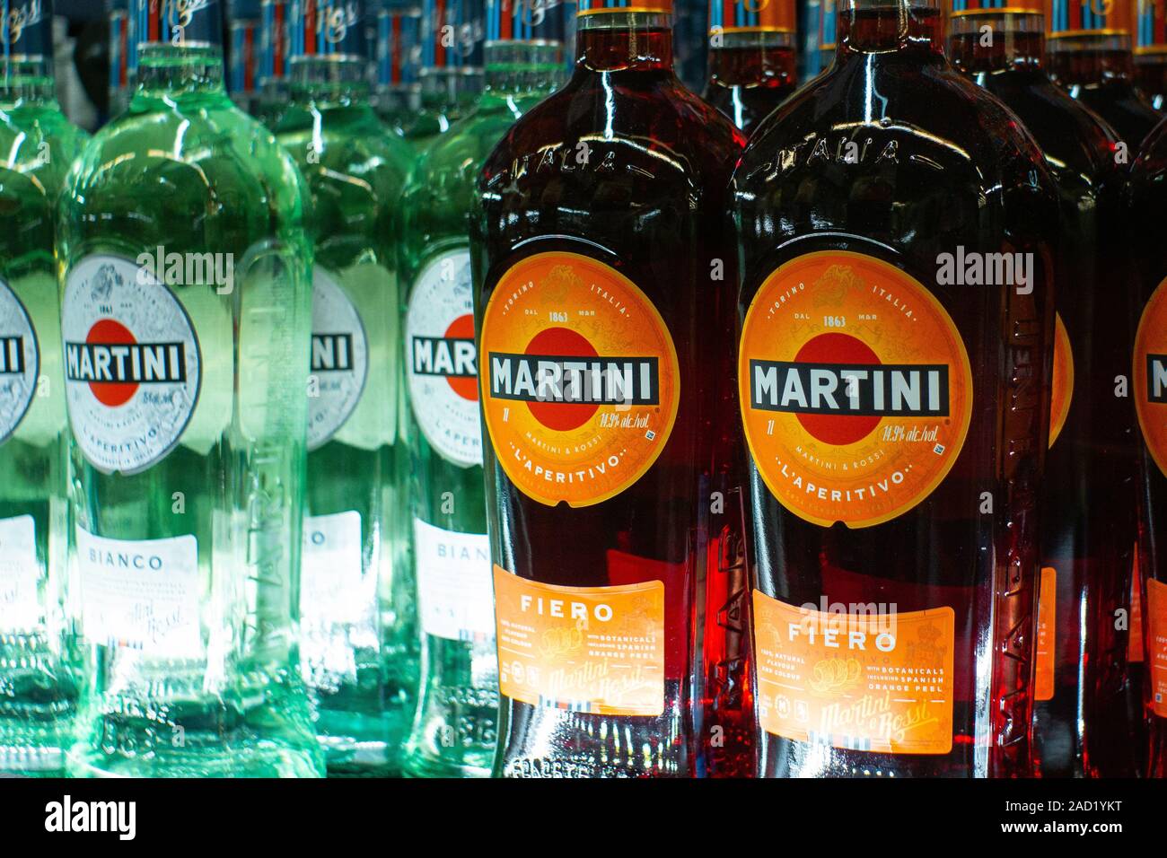 https://c8.alamy.com/comp/2AD1YKT/tyumen-russia-avg-25-2019-products-of-hypermarket-sale-martini-beverages-in-the-store-metro-cash-and-carry-martini-alcohol-sale-in-store-2AD1YKT.jpg