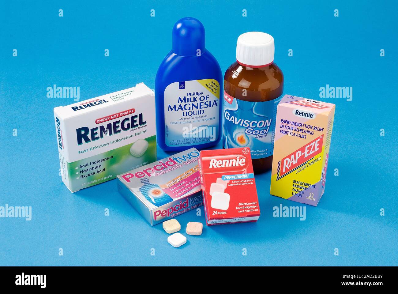 Antacid medicines. Selection of antacid tablets and liquids. Antacids are  used to treat indigestion, heartburn and acid reflux Stock Photo - Alamy