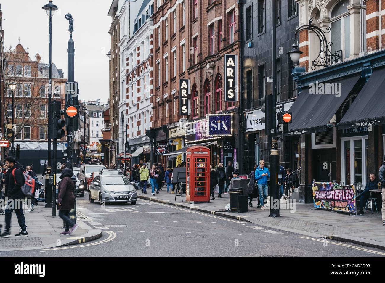 Covent Garden Street View London, Uk - November 24, 2019: Street View Of People Walking Past Theatres  And Restaurants In Covent Garden, One Of The Most Popular Tourist Areas In  Stock Photo - Alamy