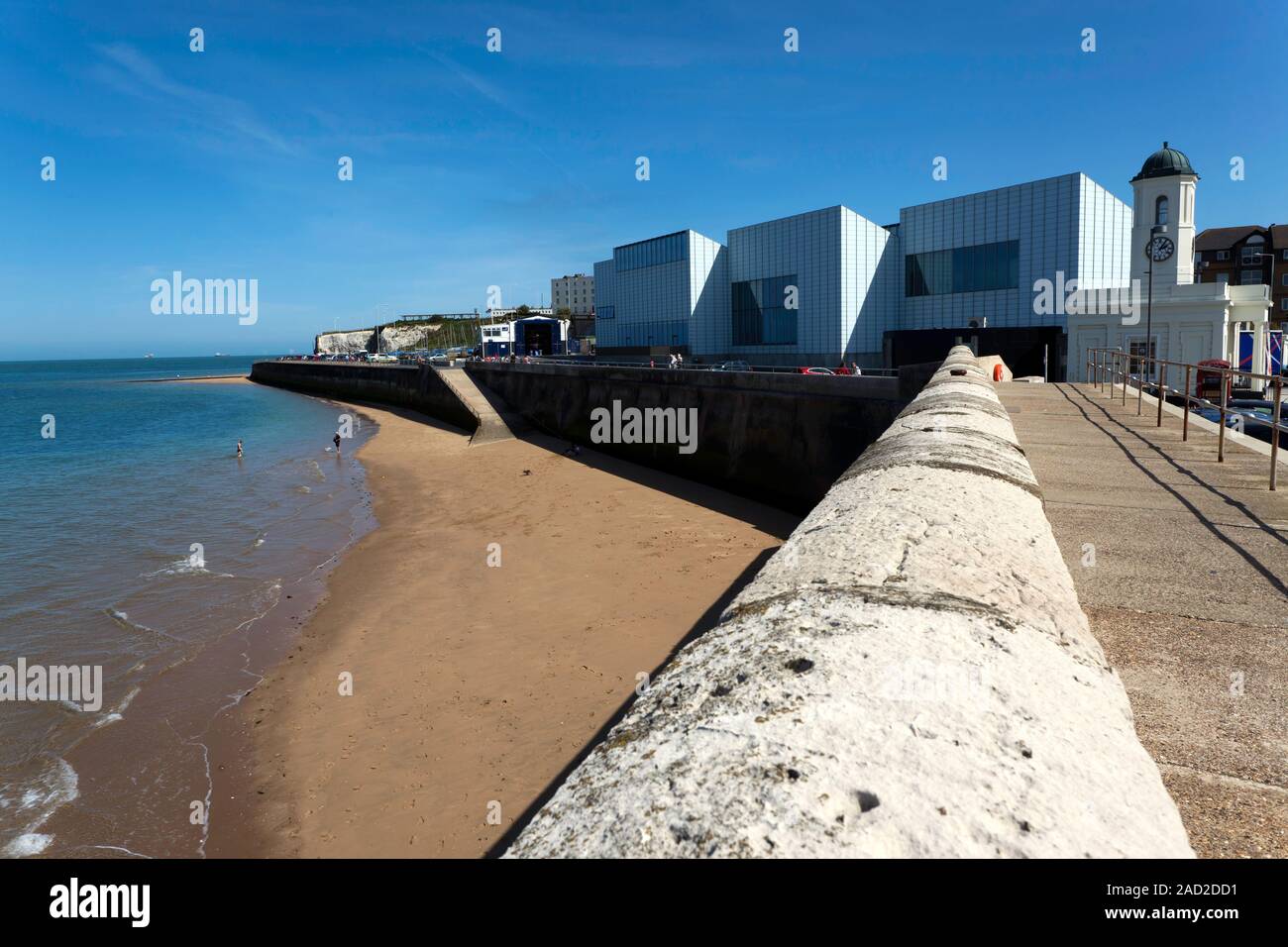 View of the Turner Contemporary Art Gallery, Margate, Kent. Stock Photo