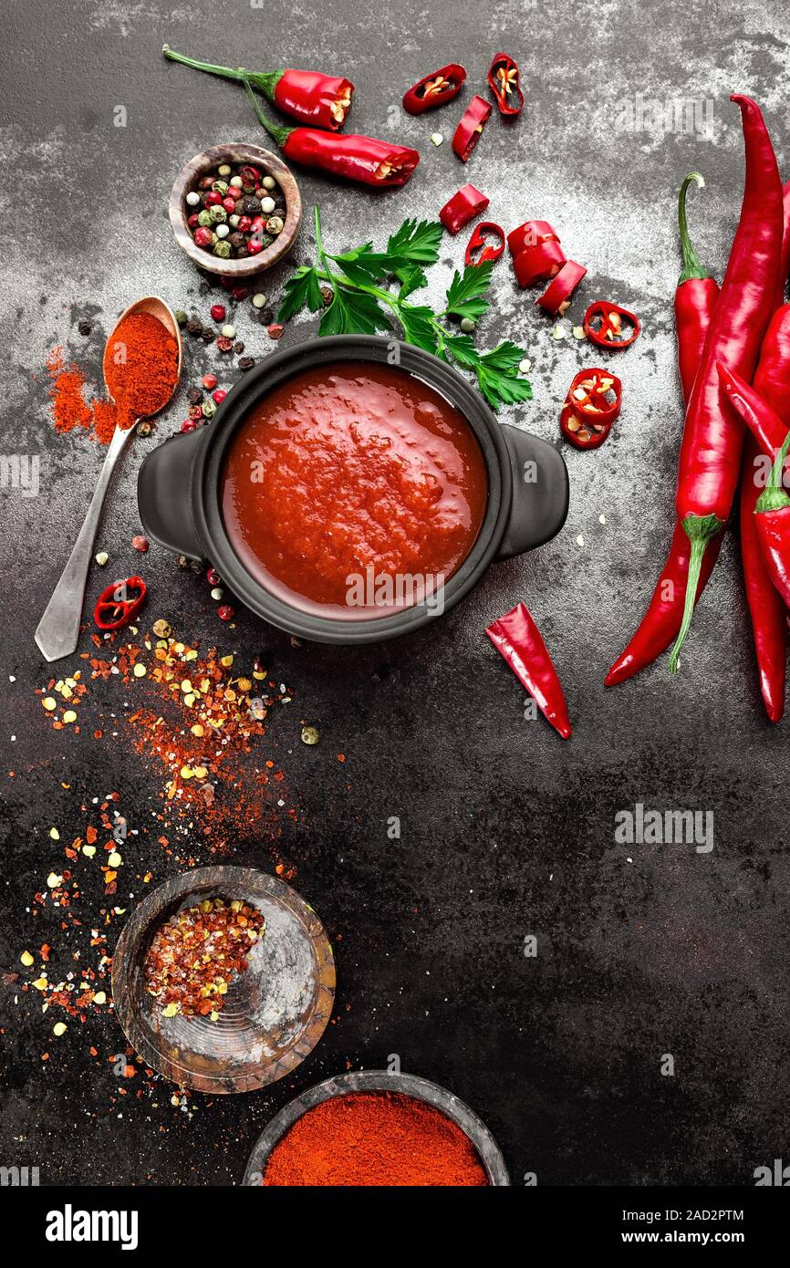spicy chili sauce, ketchup Stock Photo Alamy
