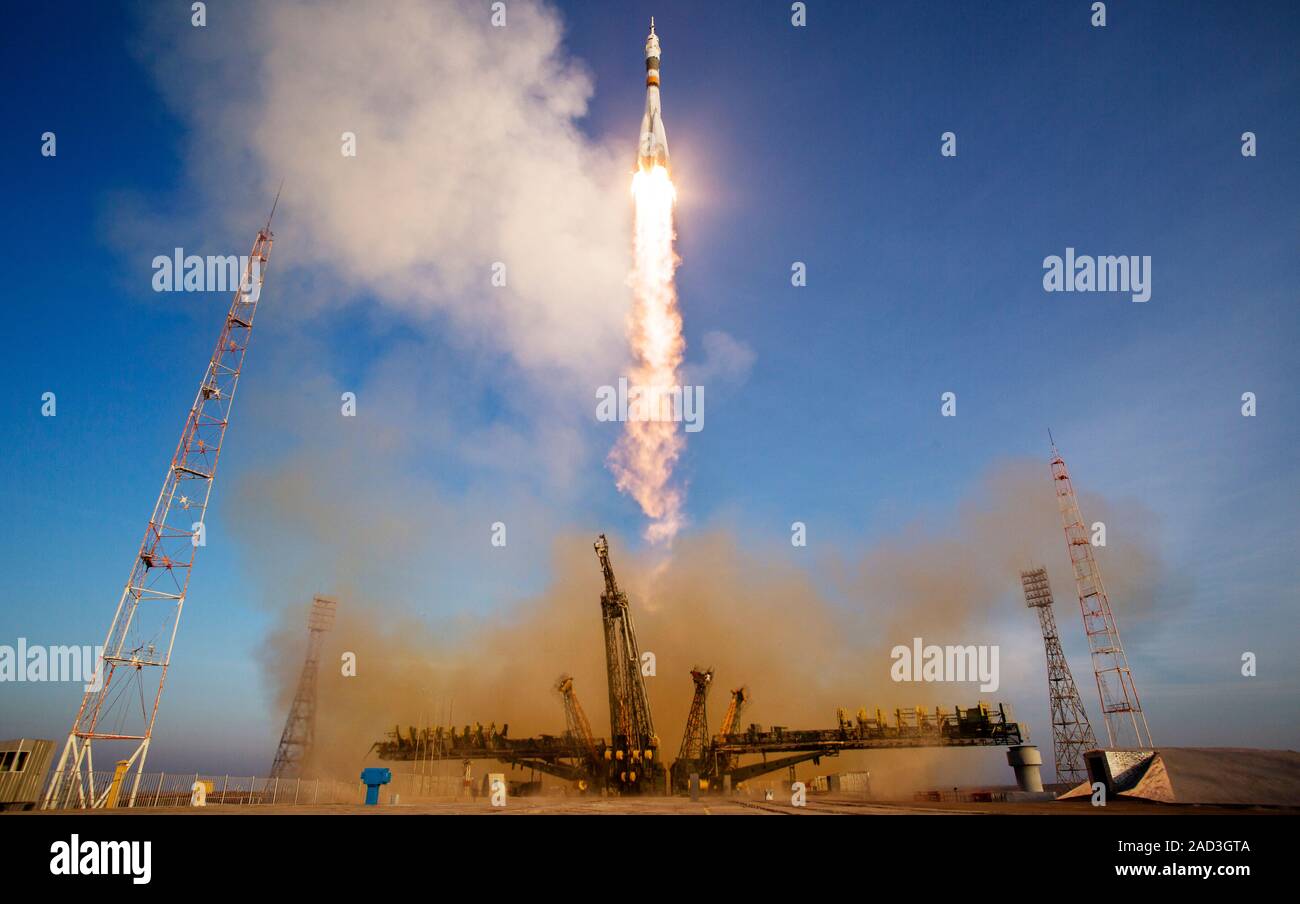 ISS Expedition 46 crew launching from Baikonur Cosmodrome, Kazakhstan ...