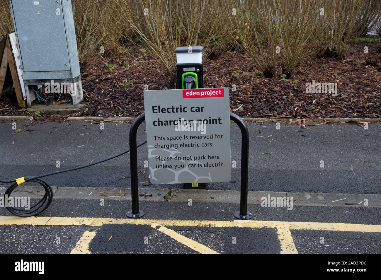 Free-of-charge electric car charging point, Eden Project, Cornwall UK Stock Photo