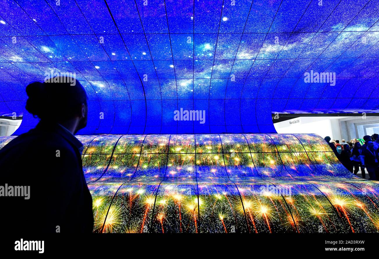 Curved OLED Fernseher von LG, Internationale Funkaustellung, Berlin 2019, Deutschland Stock Photo